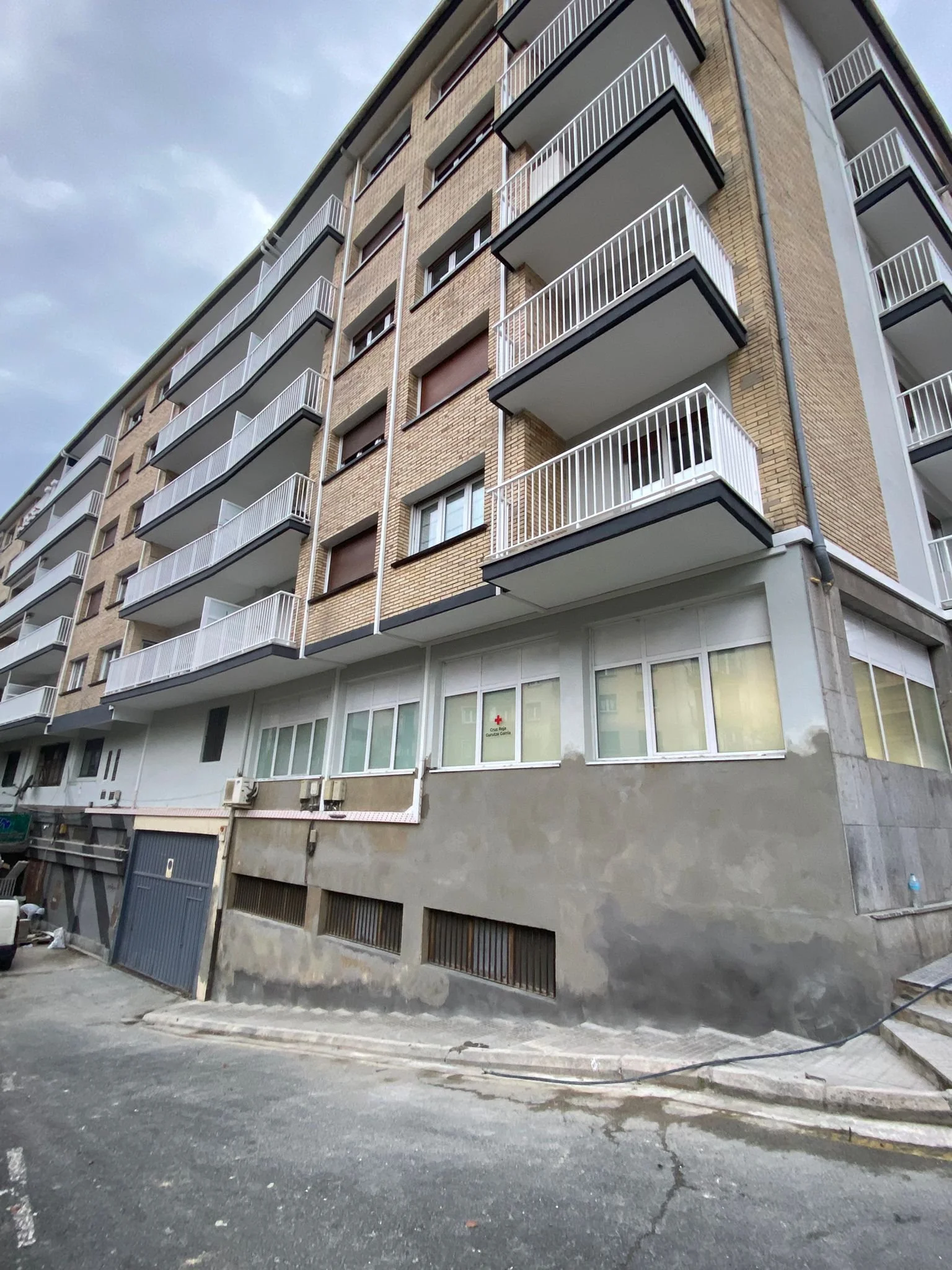 Raseos cemento planta baja fachada