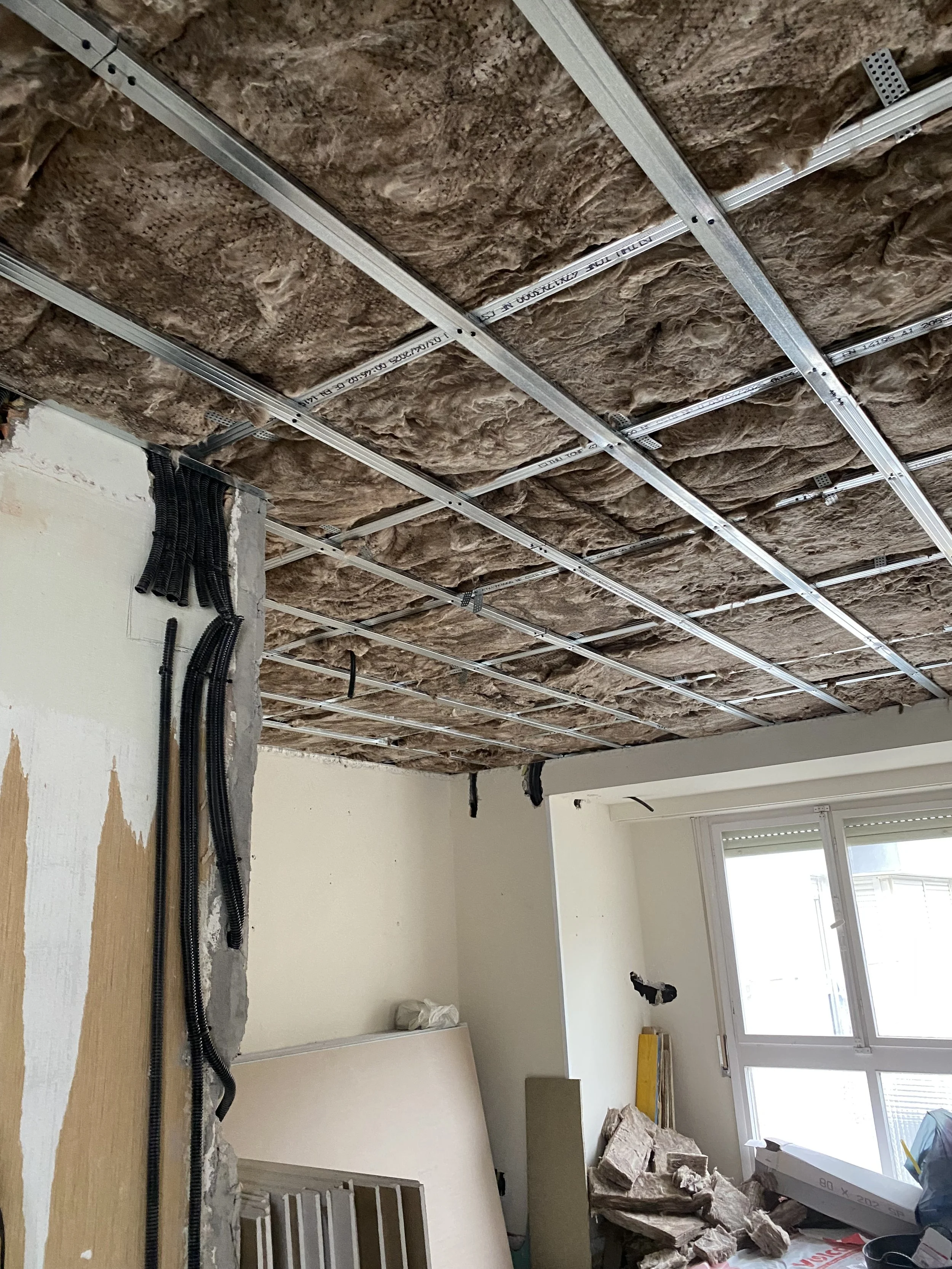 asilamento techo pladur continuo