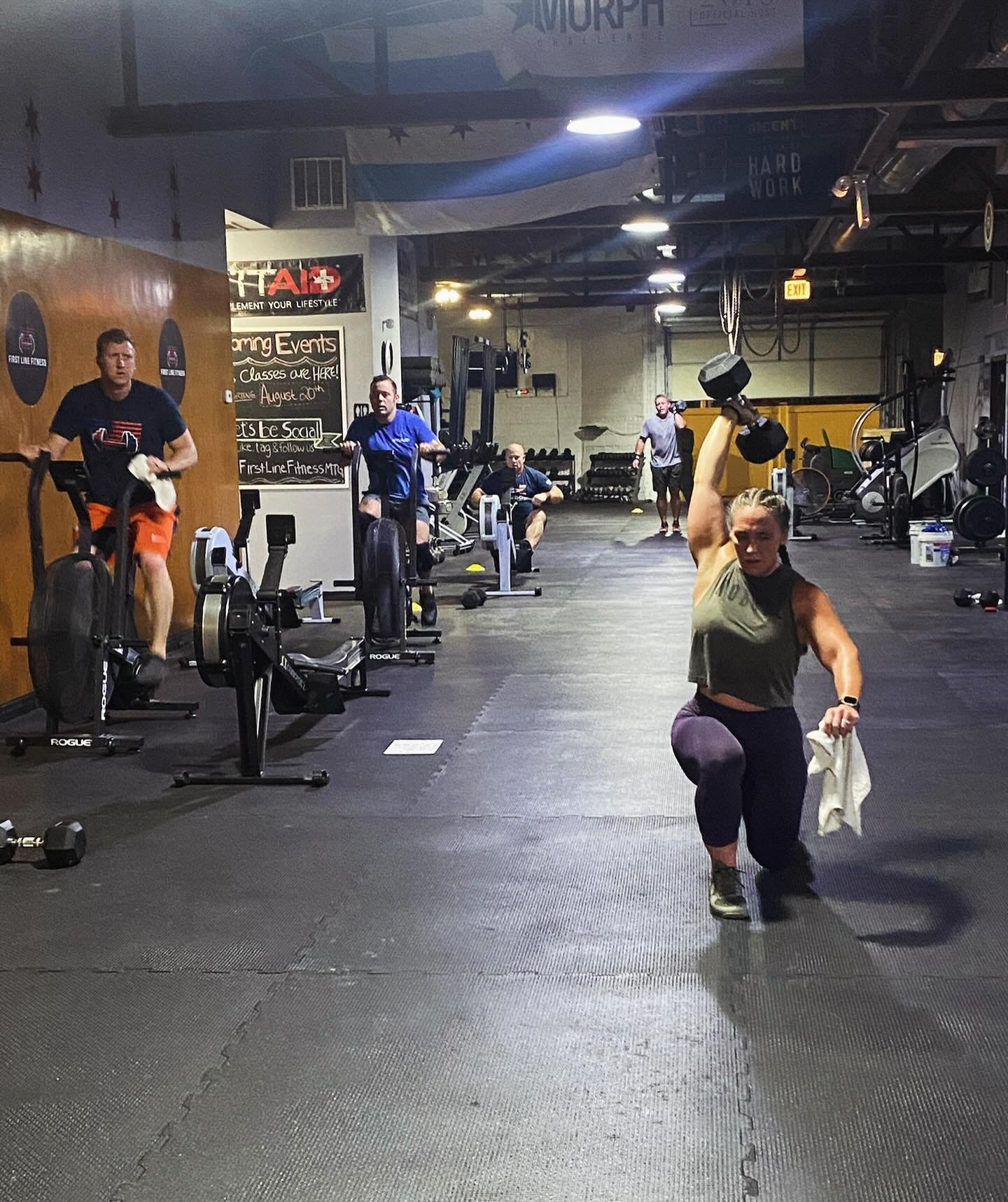 🦃Monday Motivation &ndash; Thanksgiving Week Edition! 💪

It&rsquo;s the start of a week full of gratitude, family, and yes&hellip; food! 😅

But before the plates get stacked, we&rsquo;re stacking WINS in the gym.

Let&rsquo;s kick off this week st