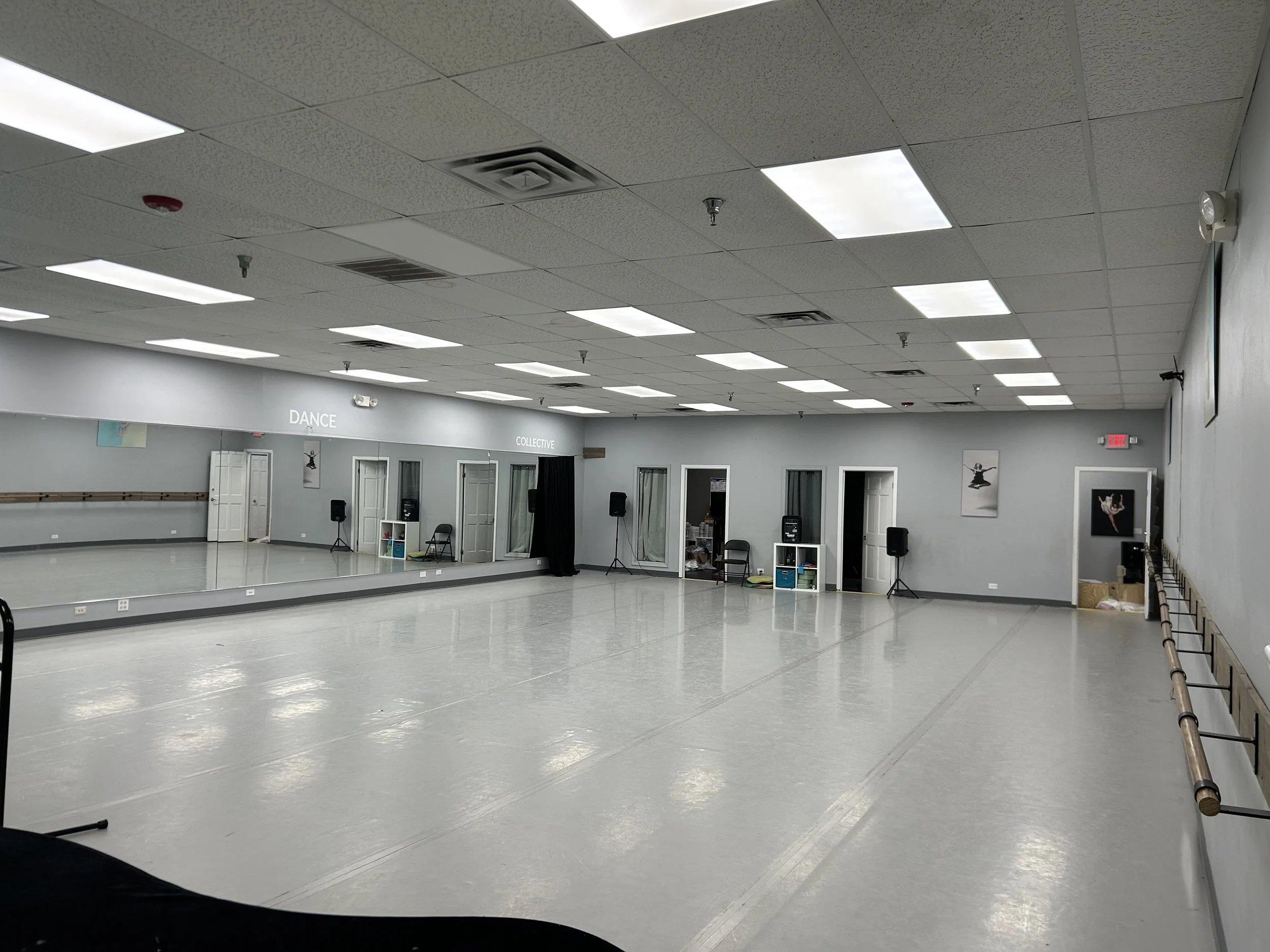 1530 sq ft (45’x34’) | sprung marley floors | full wall of coverable mirrors | wall of ballet barres | portable center barres | stereo system