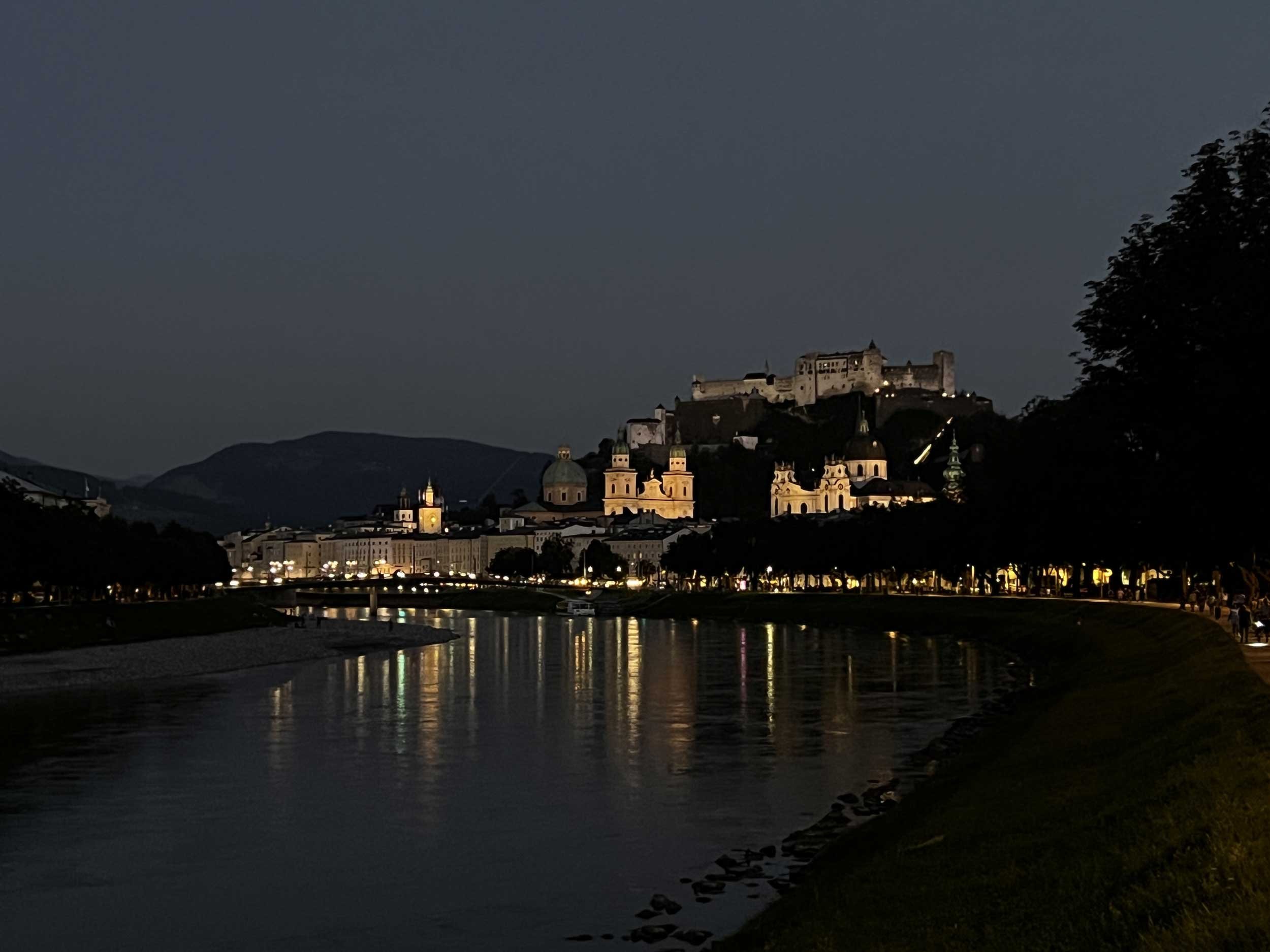 14 Pro - Salzburg