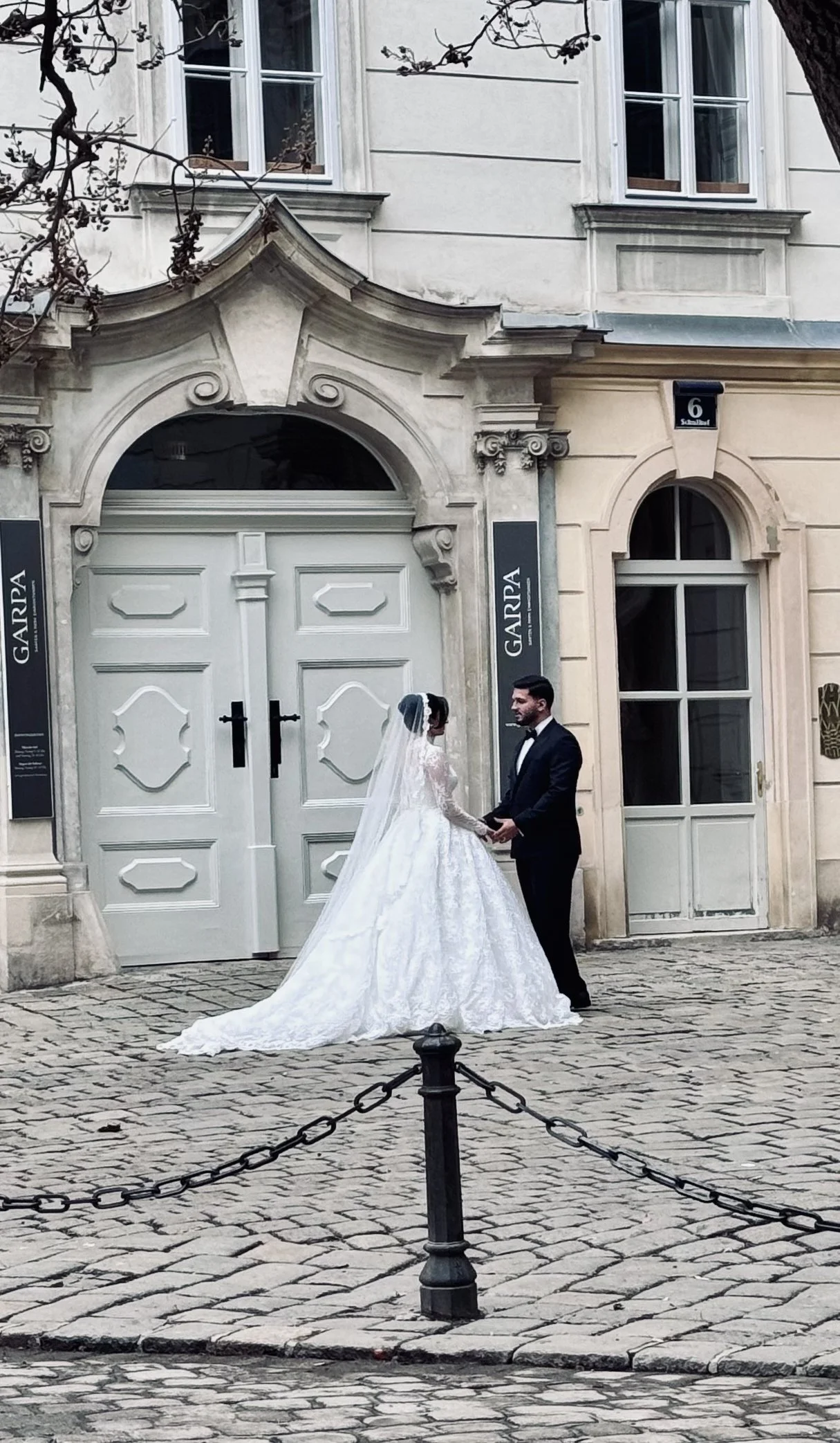 Stunning location for wedding photos