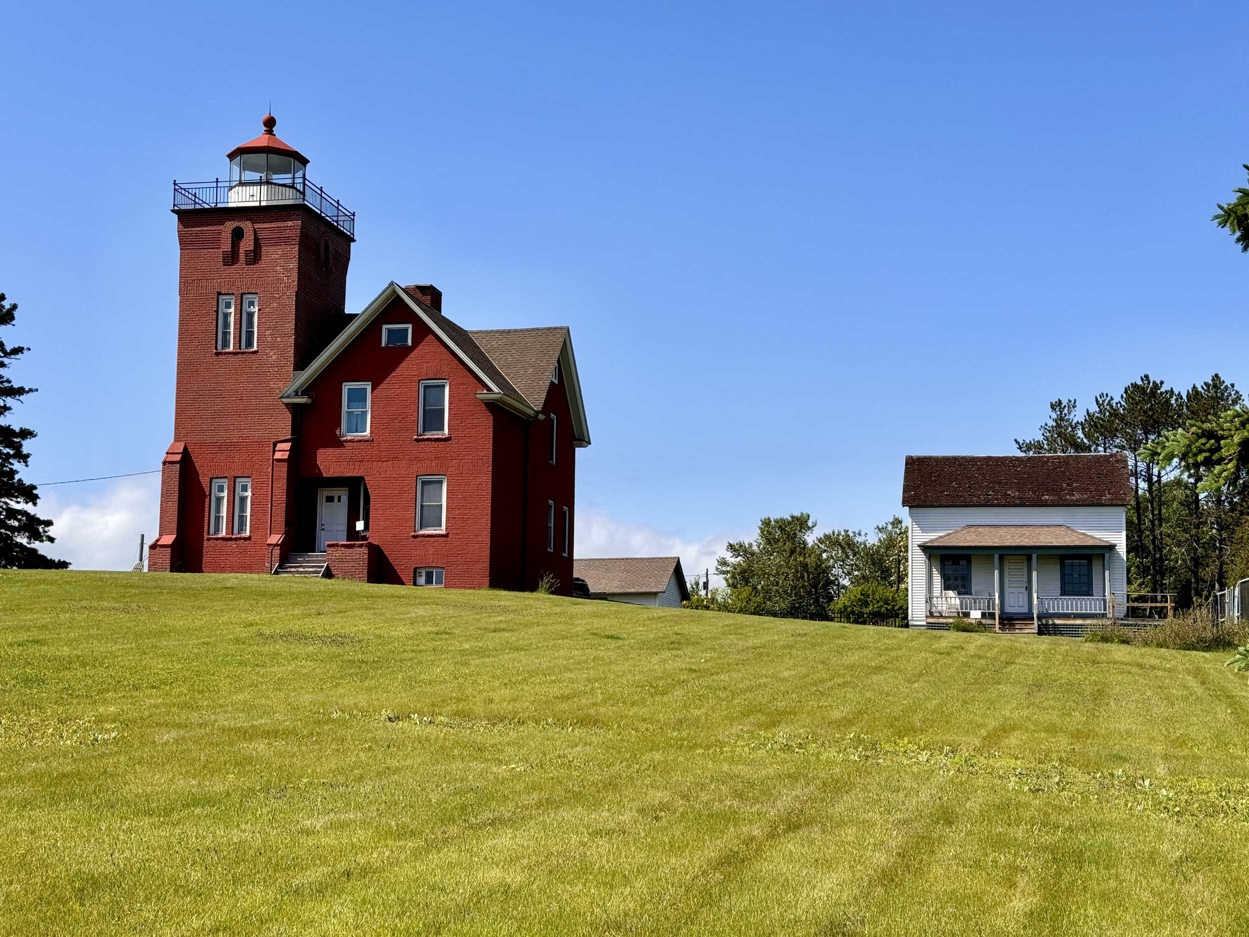 15 Pro - Two Harbor Lighthouse