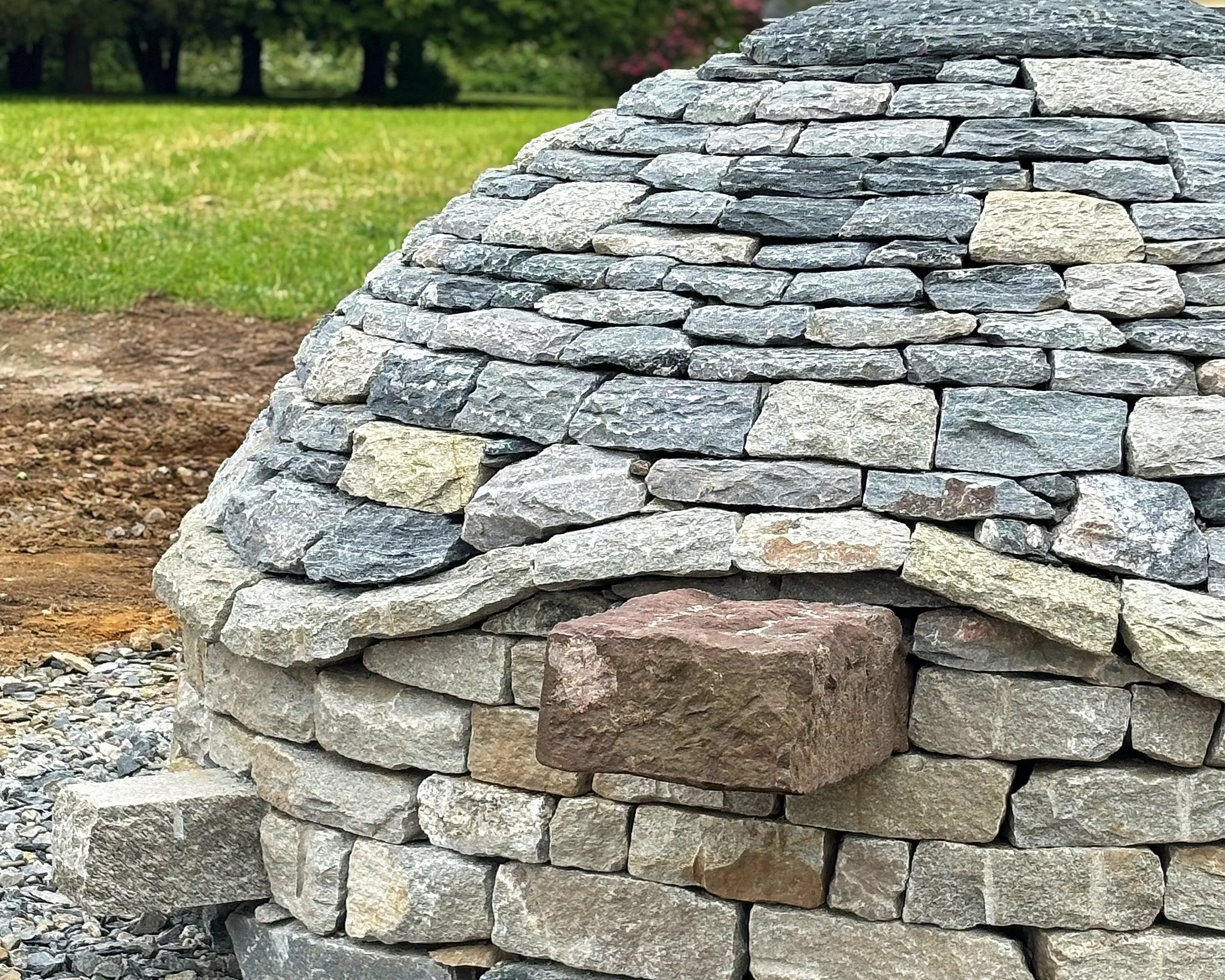 Drystone neolithic turtle sculpture. Salem, CT