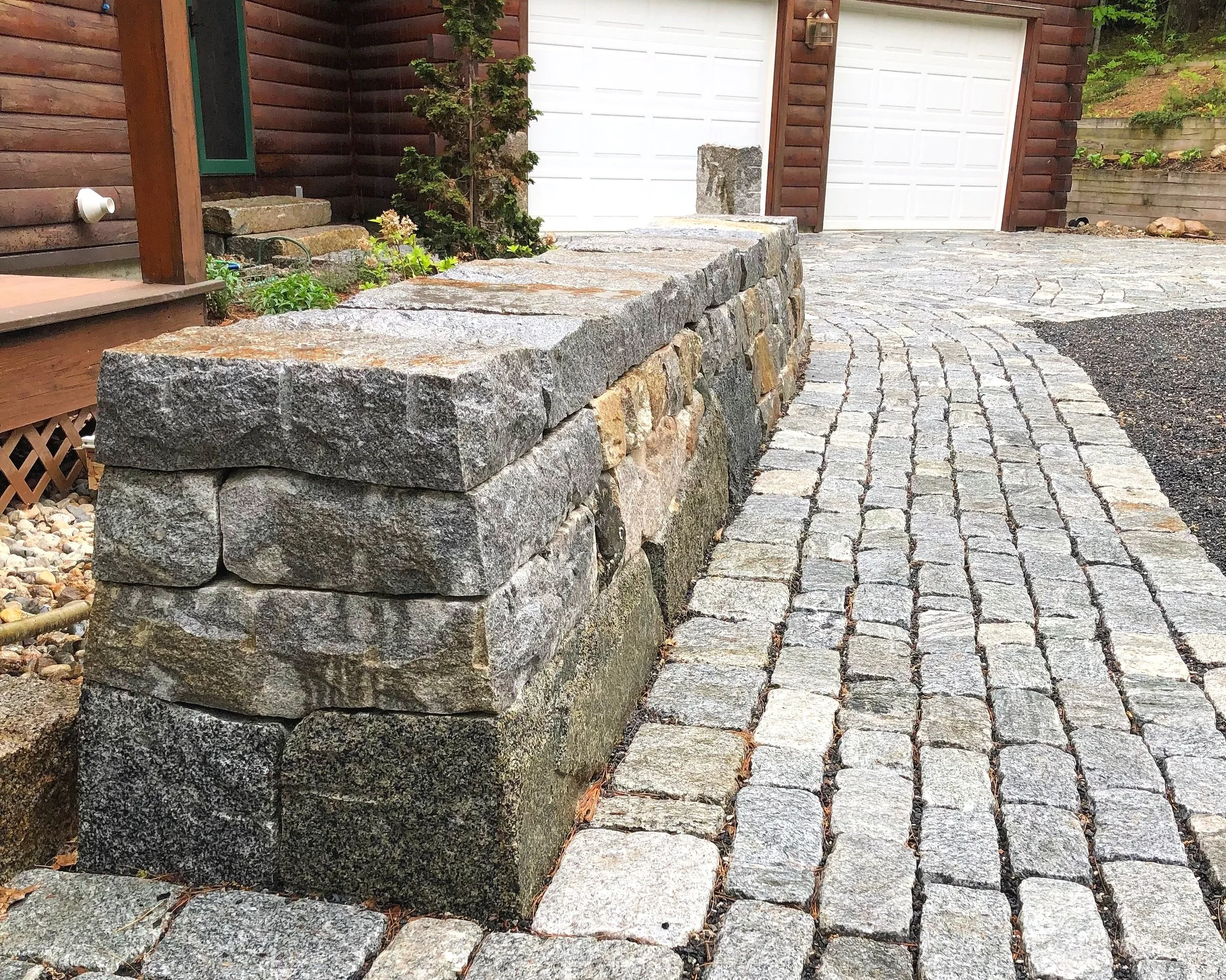 Granite entrance walls with Green Monster Landscapes. Wakefield, NH