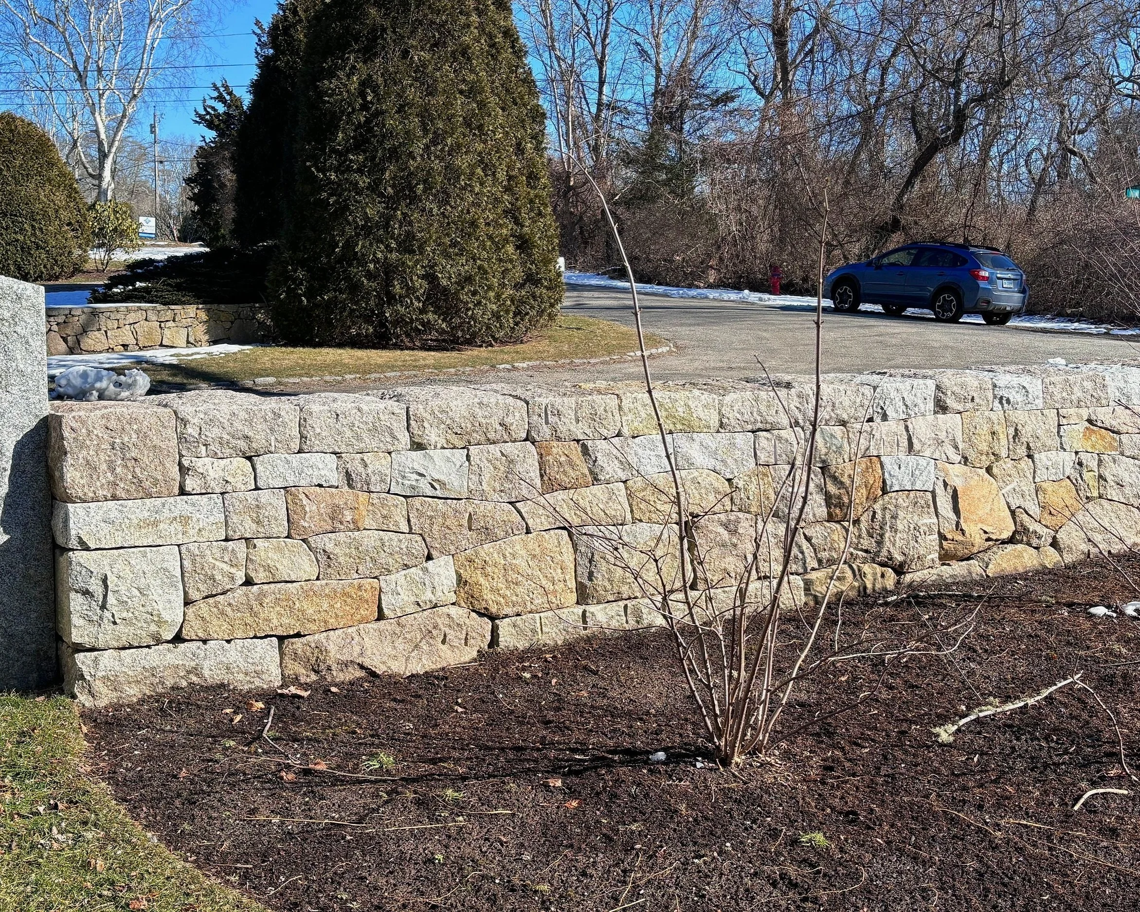 Dry granite walls with Rob Farone. Westerly, RI