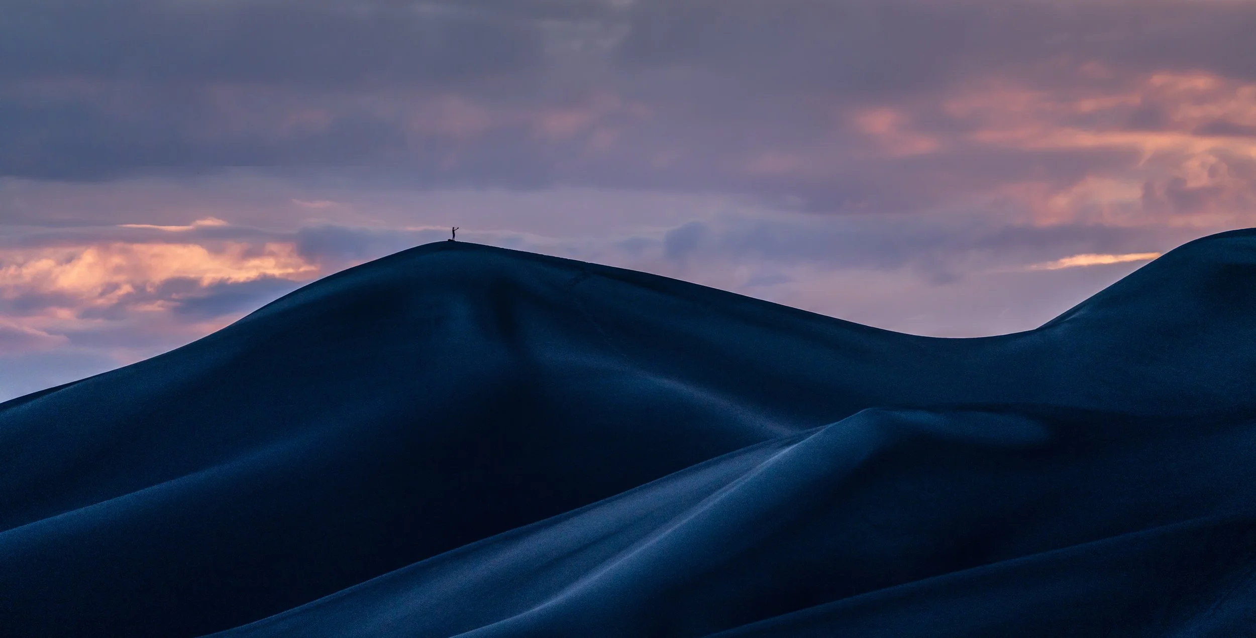 Sand Dunes Colorado.jpg