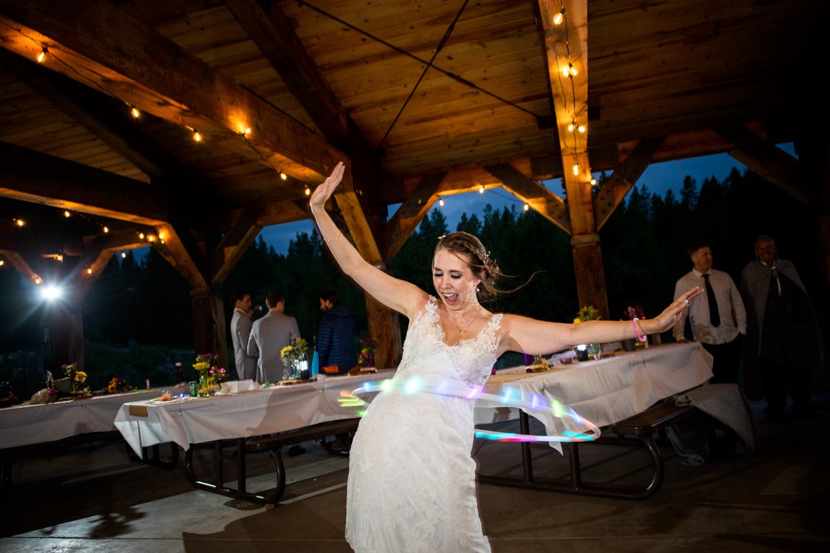 Bride dancing with a light up hula hoop