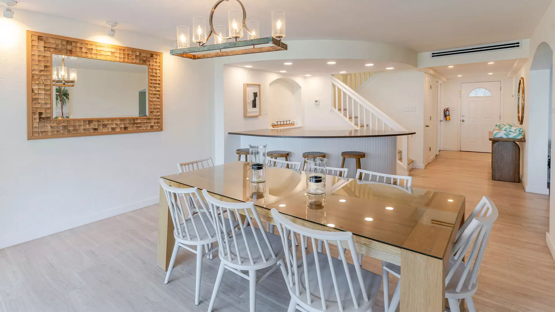 TOP-HH-Unit-41-42-06-Dining-Area.webp