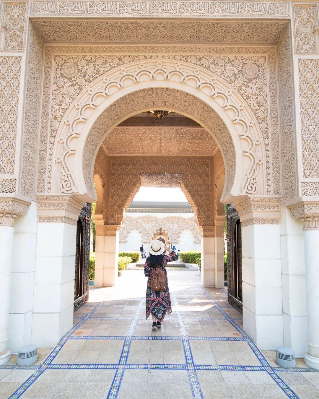 Insider tip for families who don&rsquo;t want to spend Spring Break by the beach.

Swap the resorts for cultural hubs like San Miguel de Allende, Oaxaca, or Mexico City. Instead of lounging by the pool, immerse your family in local life through tradi