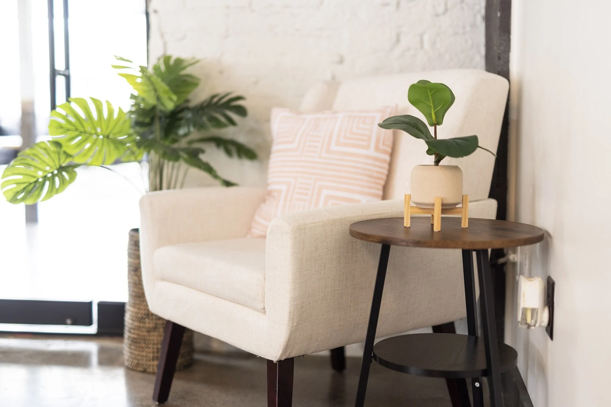 Chair 1.jpg