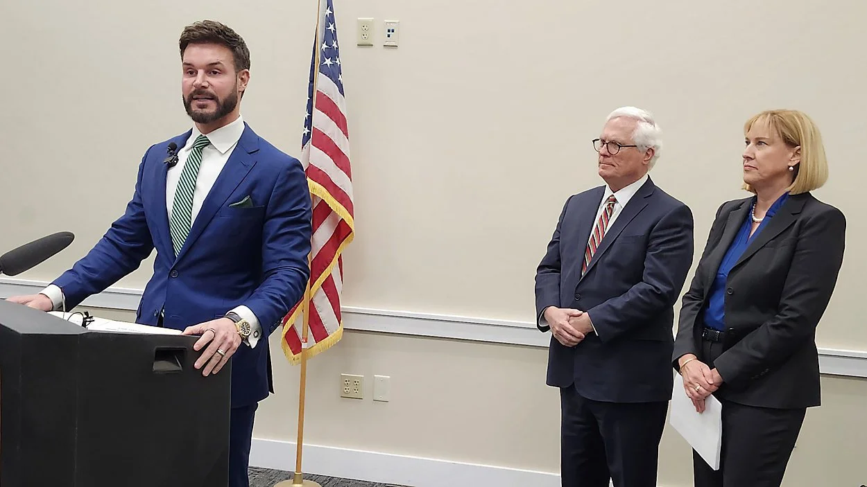 Spectrum: County Attorney Joins Voter Info Battle