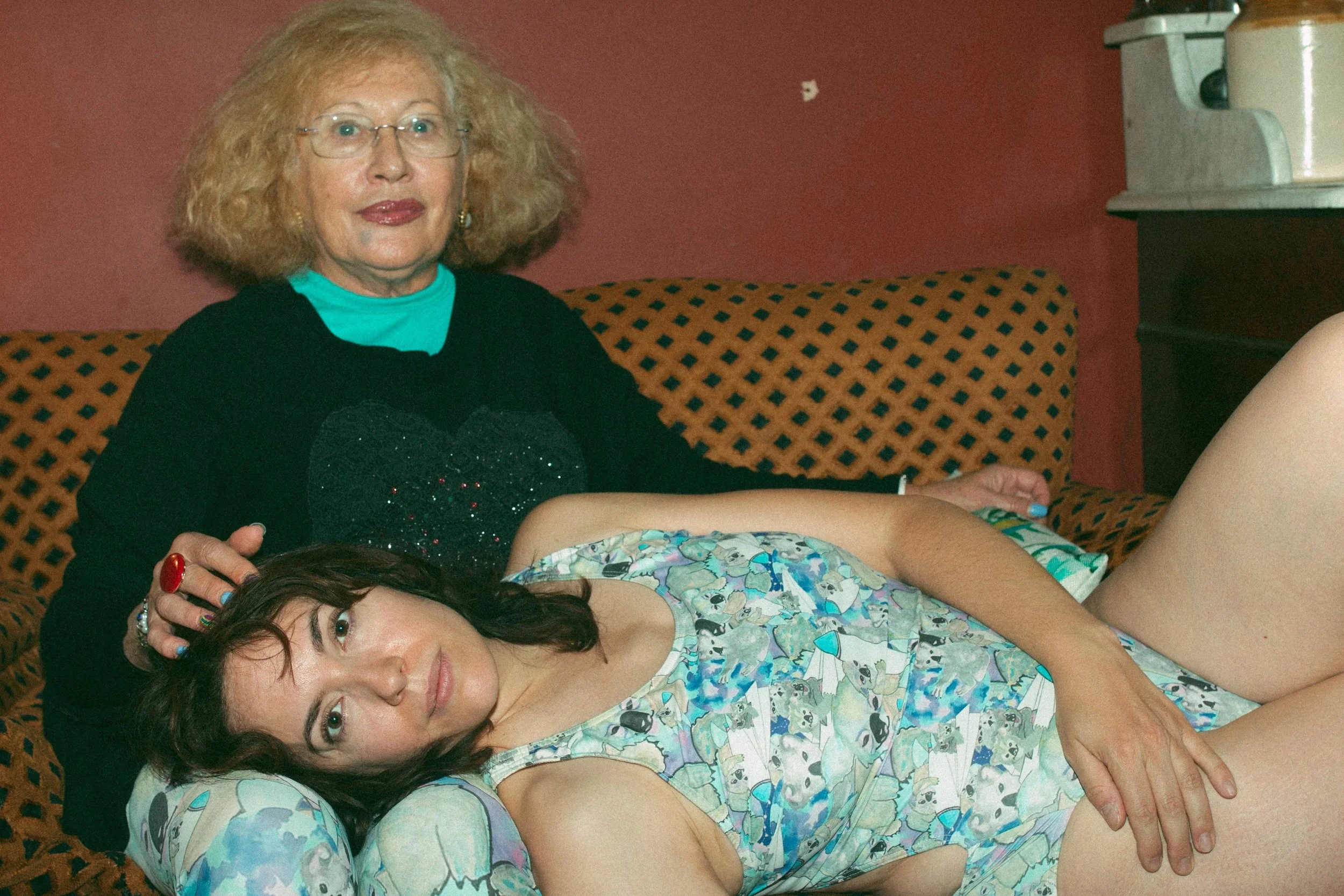 Rebecca+and+Mum.jpg