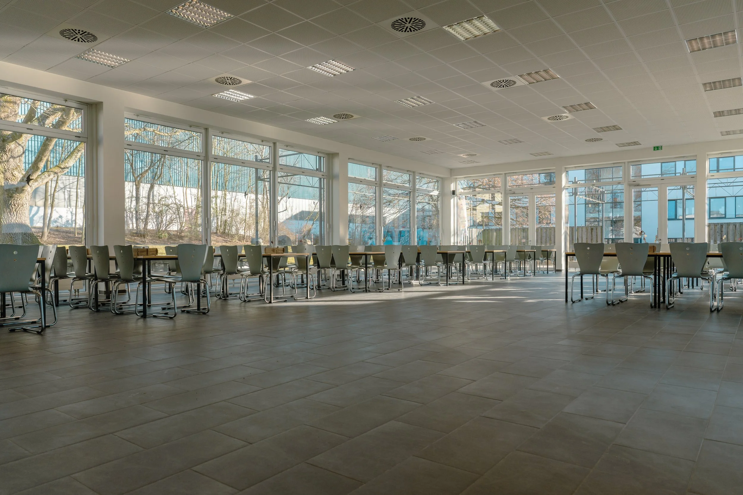 Hochwertiges Premium-Catering angerichtet für eine Veranstaltung im Lunchquartier.