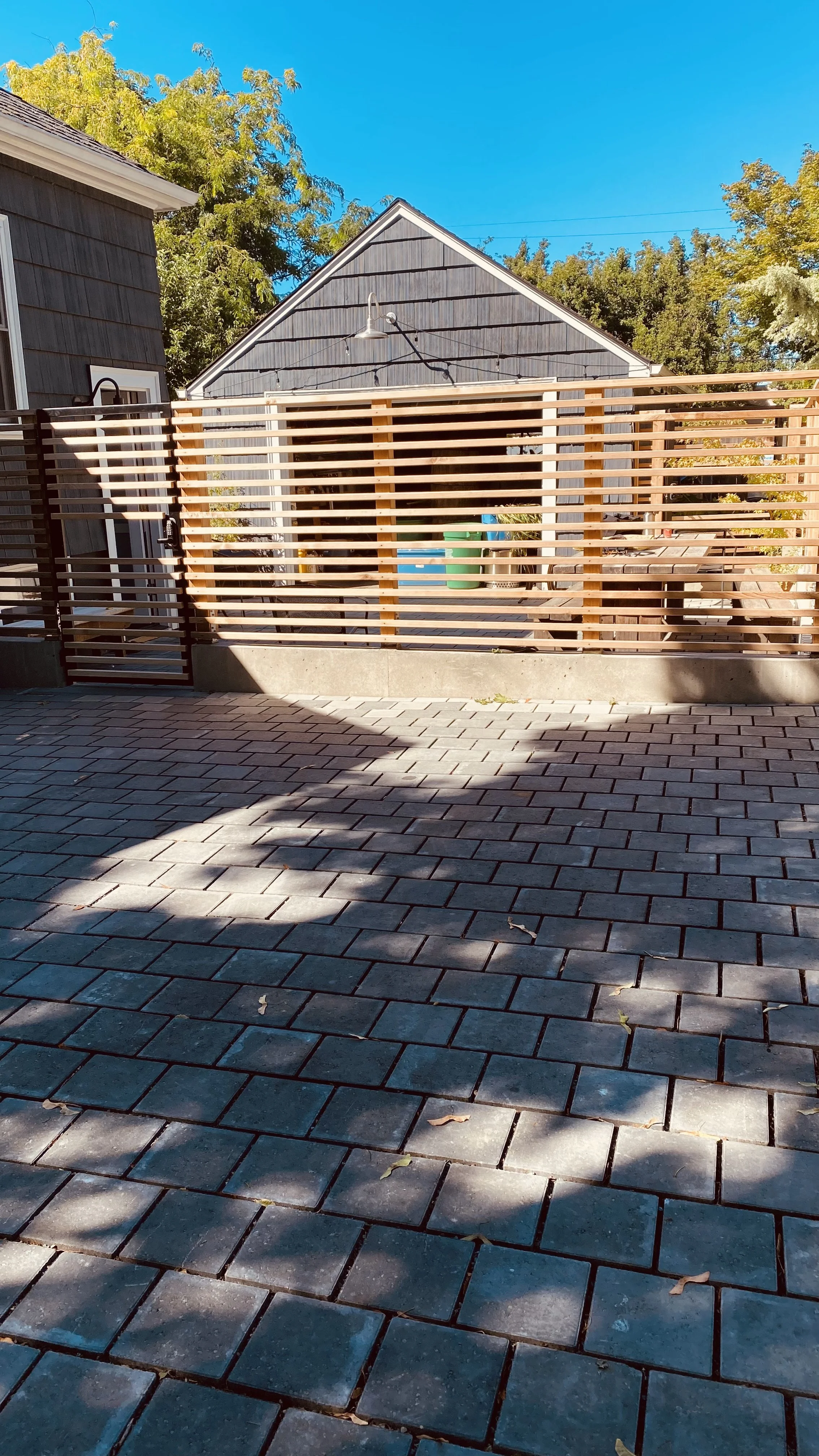 drive and fence .jpg