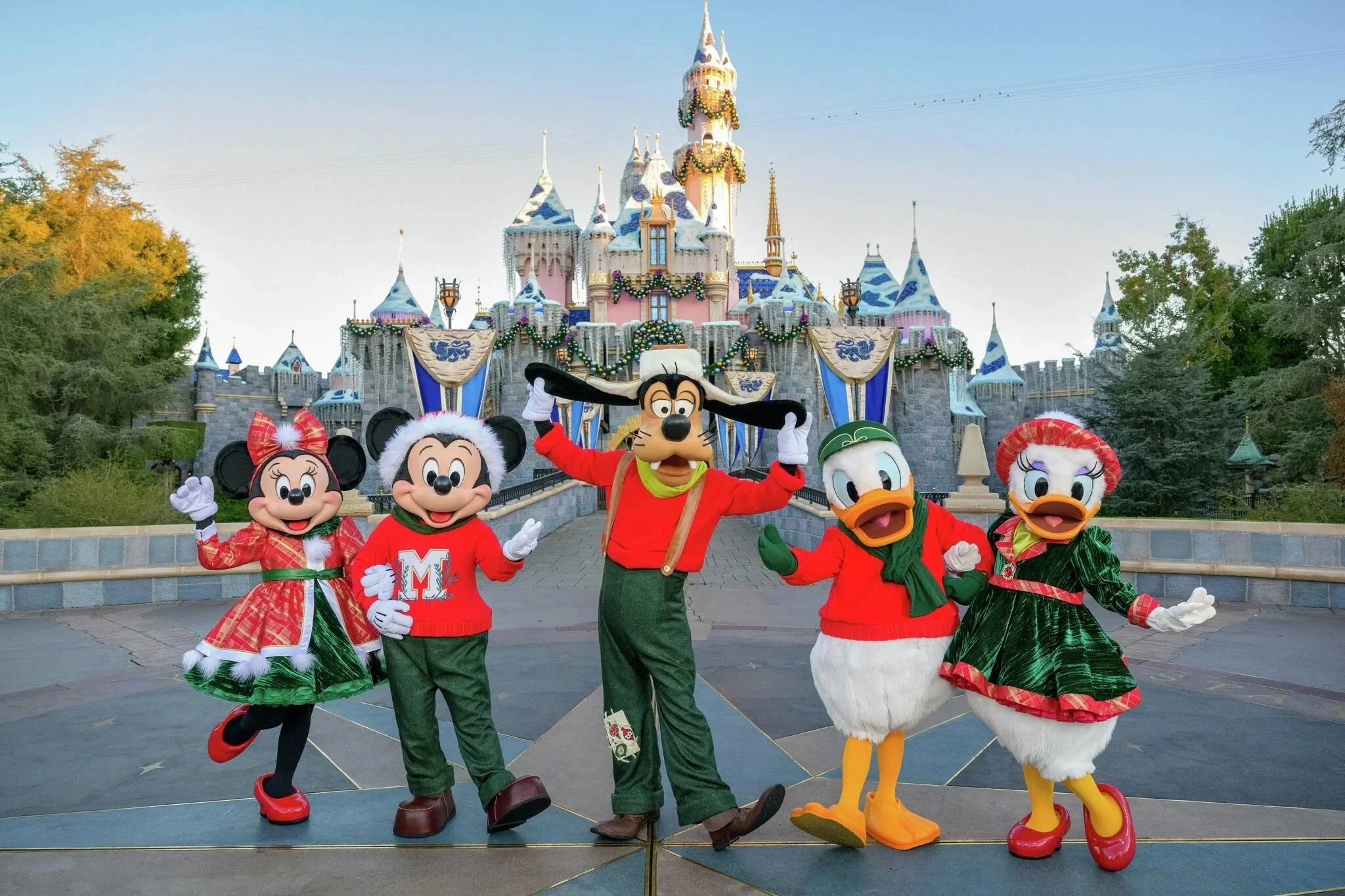 Disneyland in December: Why It’s Not Too Early to Start Planning Your Holiday Trip