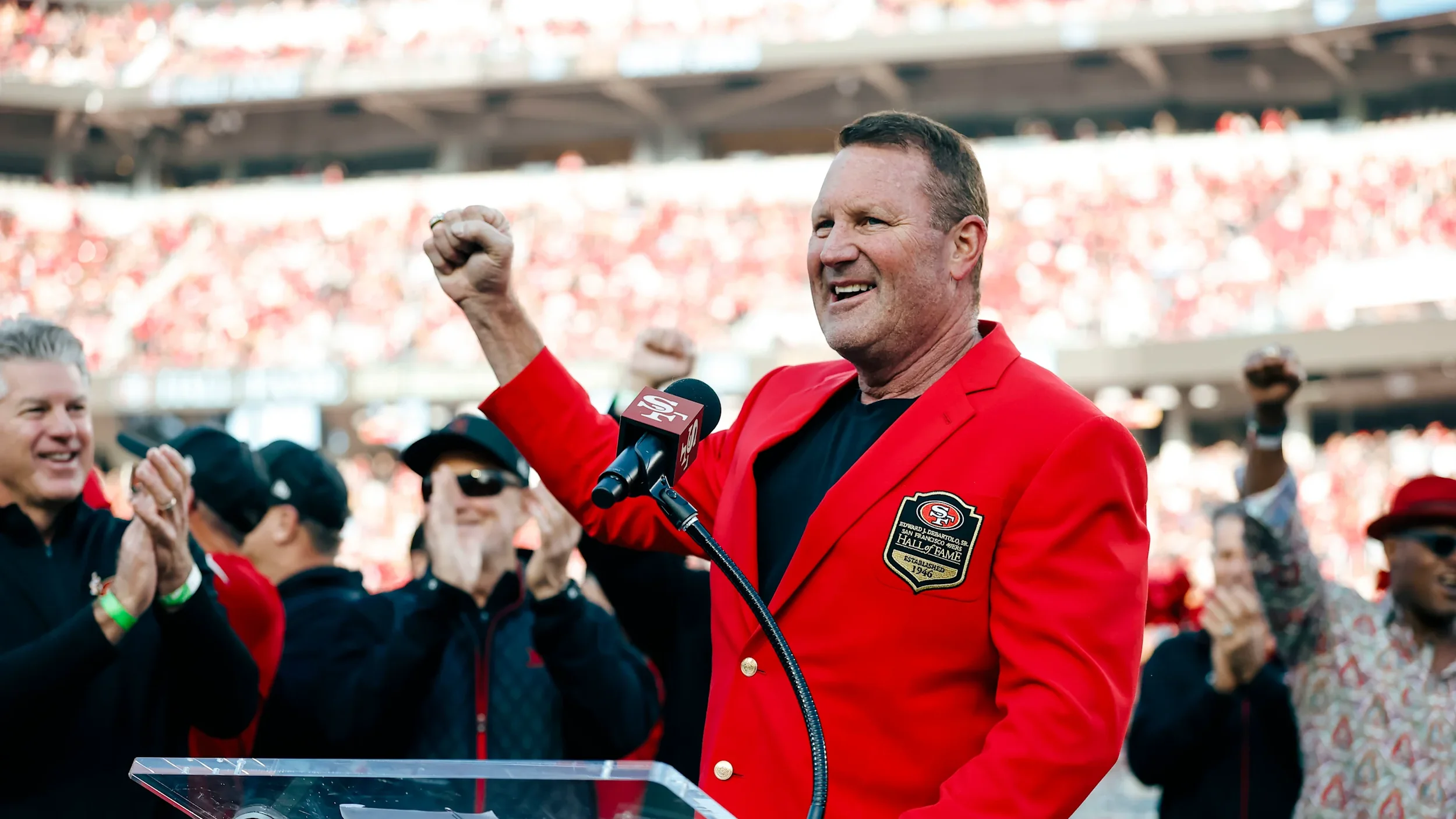 49ERS HALL OF FAME HALFTIME SHOW