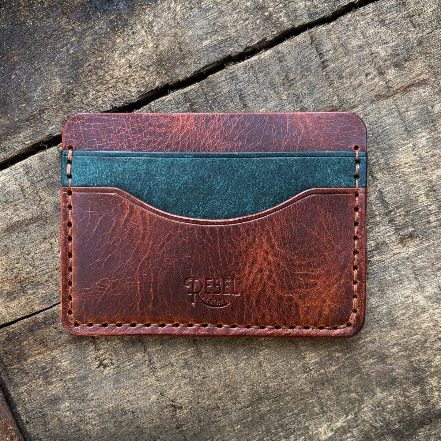 I had the chance to make a new wallet for one of my favorite humans, and out of it came a brand new model!  Meet the Warden - slim and rugged yet refined minimalist wallet.  It&rsquo;s got four card pockets and an easy access (yet secure) cash pocket