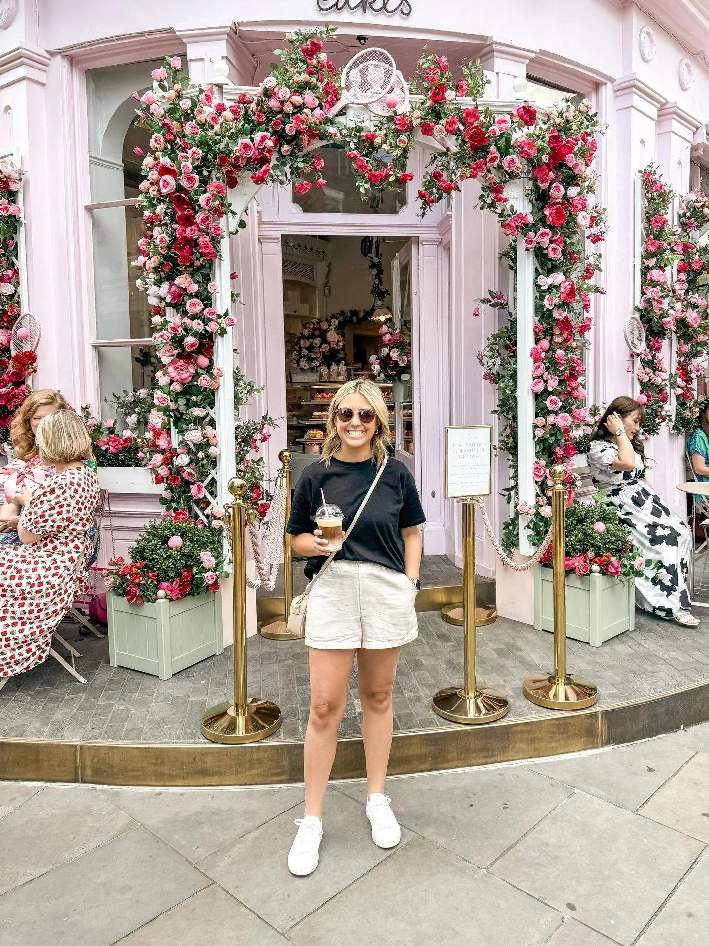 Spring + summer travel deals are officially loading&hellip; 🌸☀️

I&rsquo;ll be sharing some of my favorite finds all weekend long in my stories.. flights, resorts, cruises, and all-around good values.

Follow along for a little travel inspo! 👀

#Of