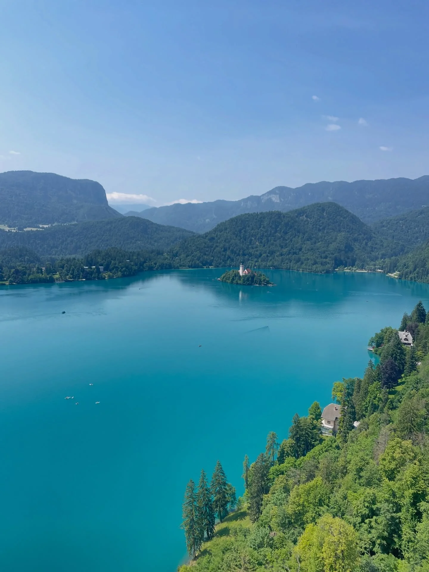 Where would you go if all you had to do was show up? 👀