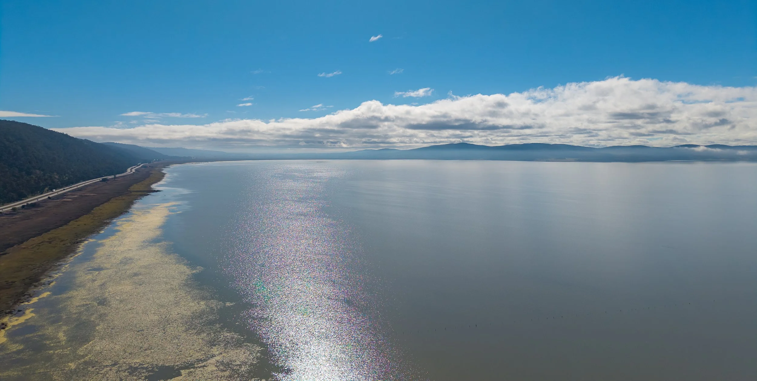 Lake George: Federal Hiway on the left