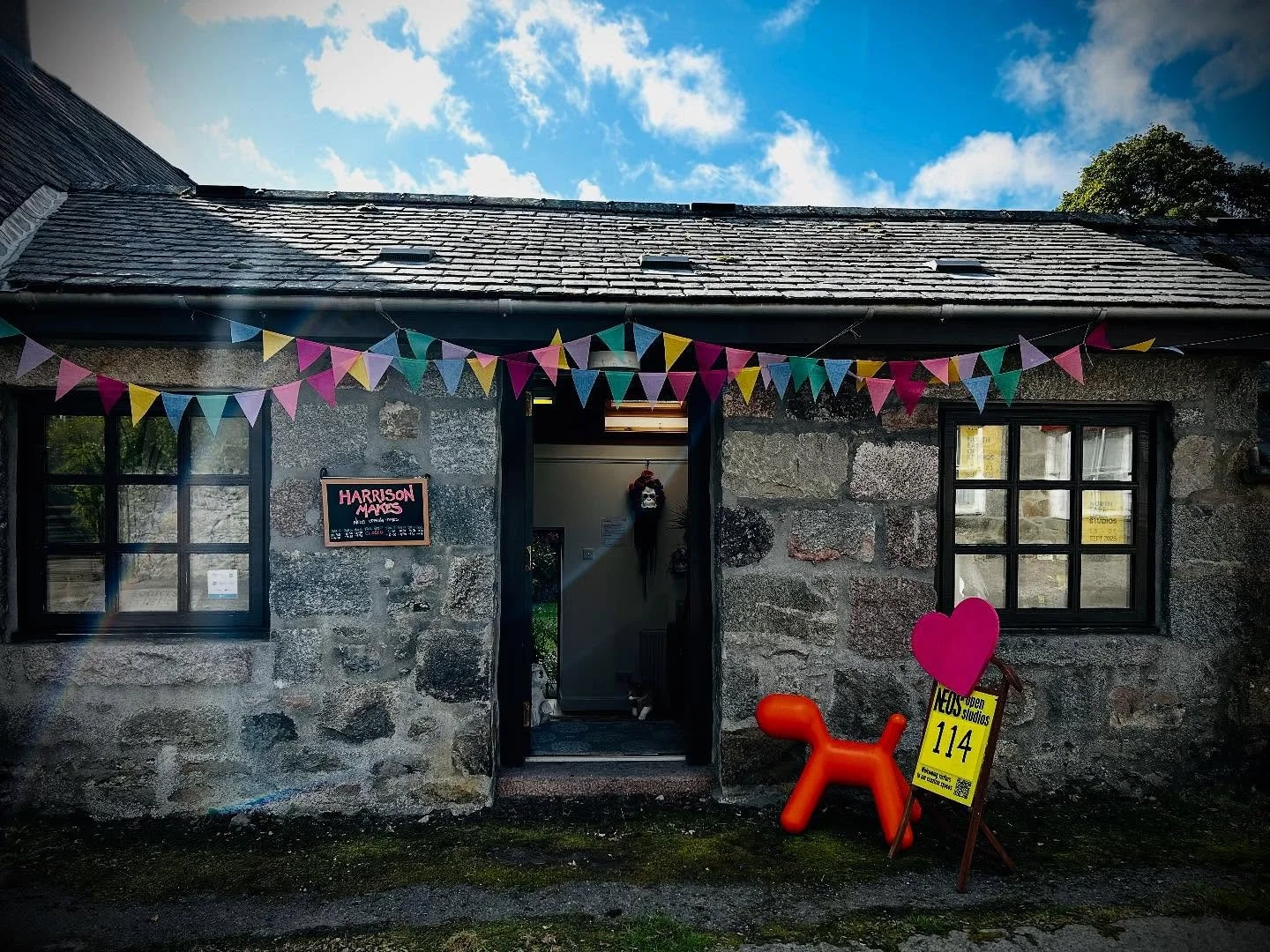 It&rsquo;s launch day for NEOS !!! Excited for launching my new creative practice, still in experimental mode and full of creative beans :)