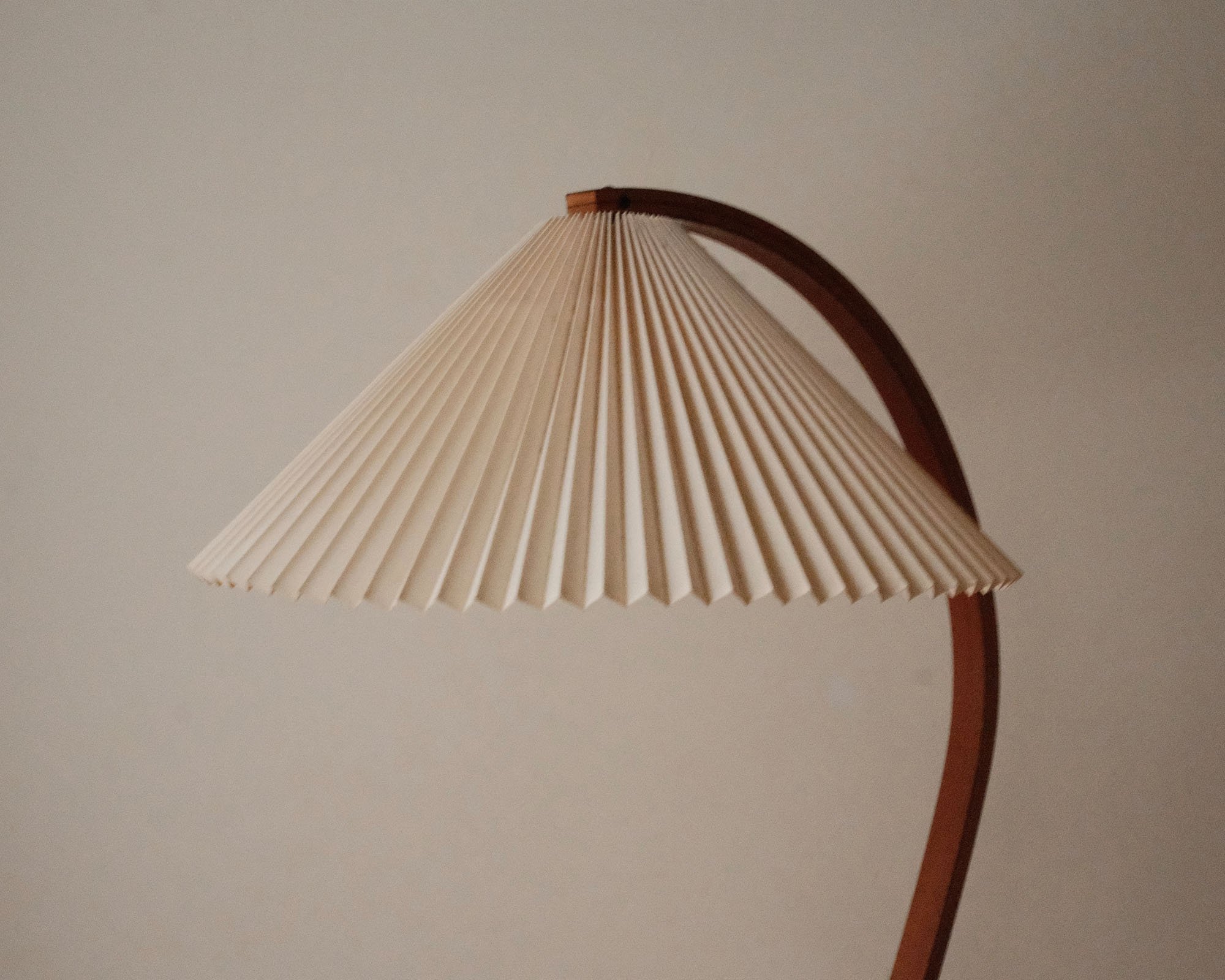 caprani-lamp_afs8.jpg