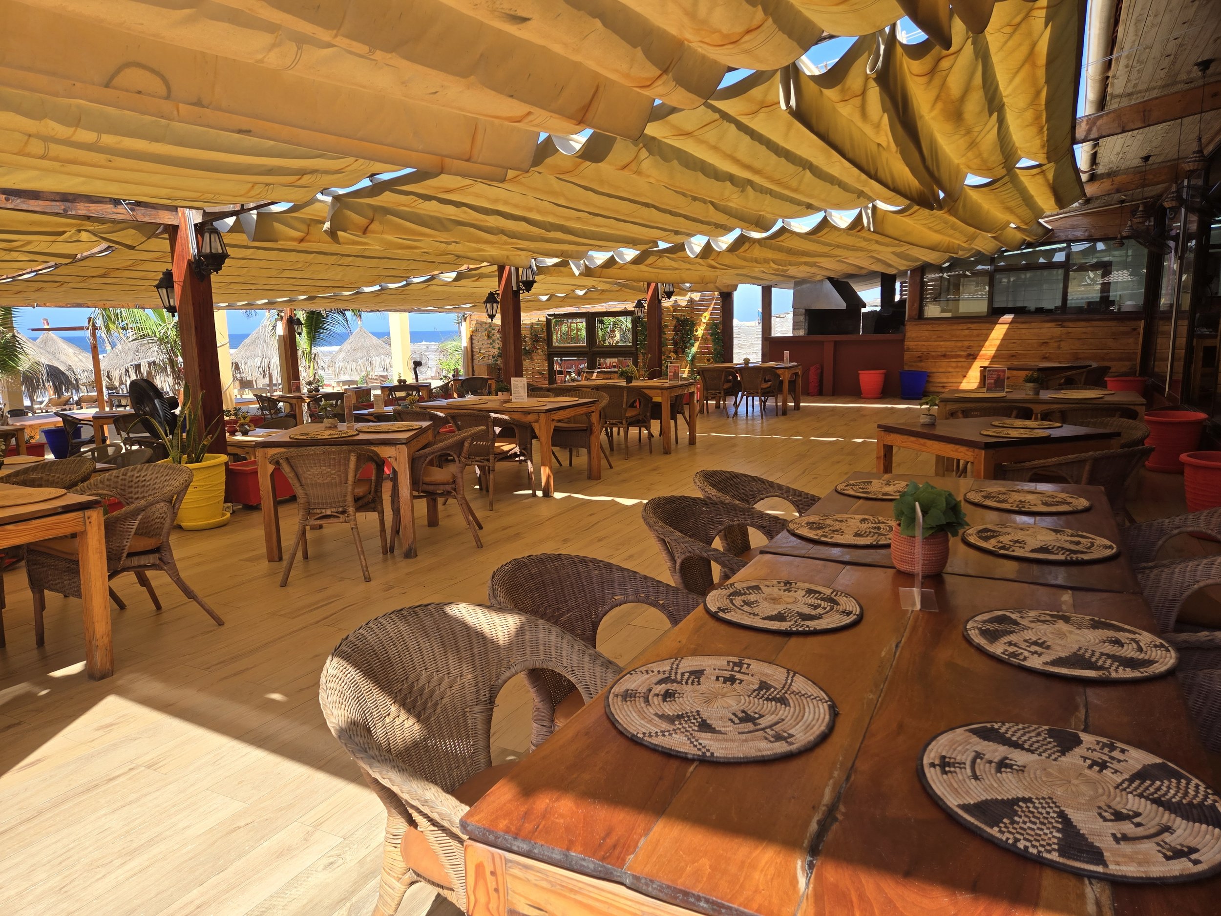 Dakar Beach Restaurant.jpg