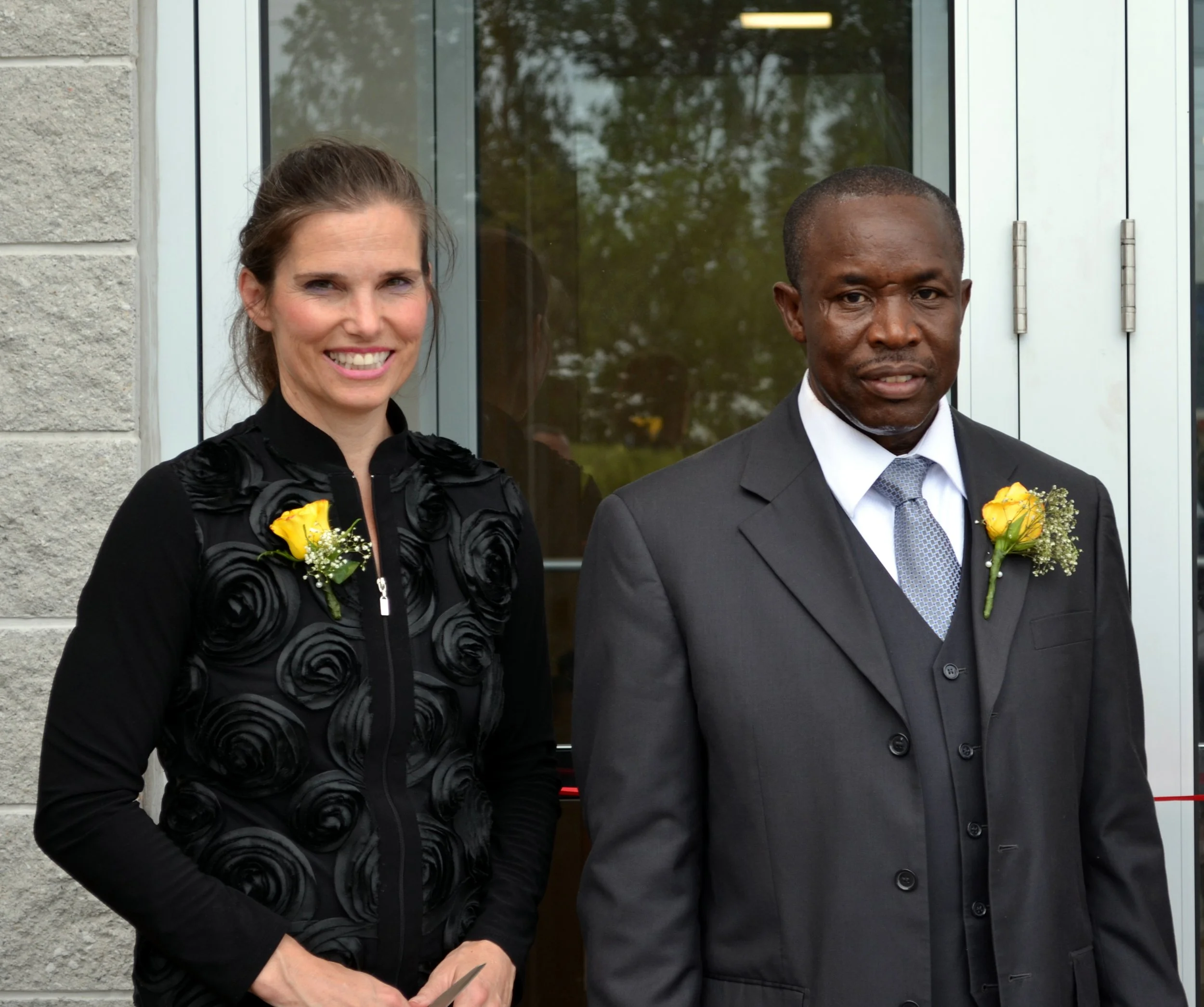 Ribbon Cutting3.jpg