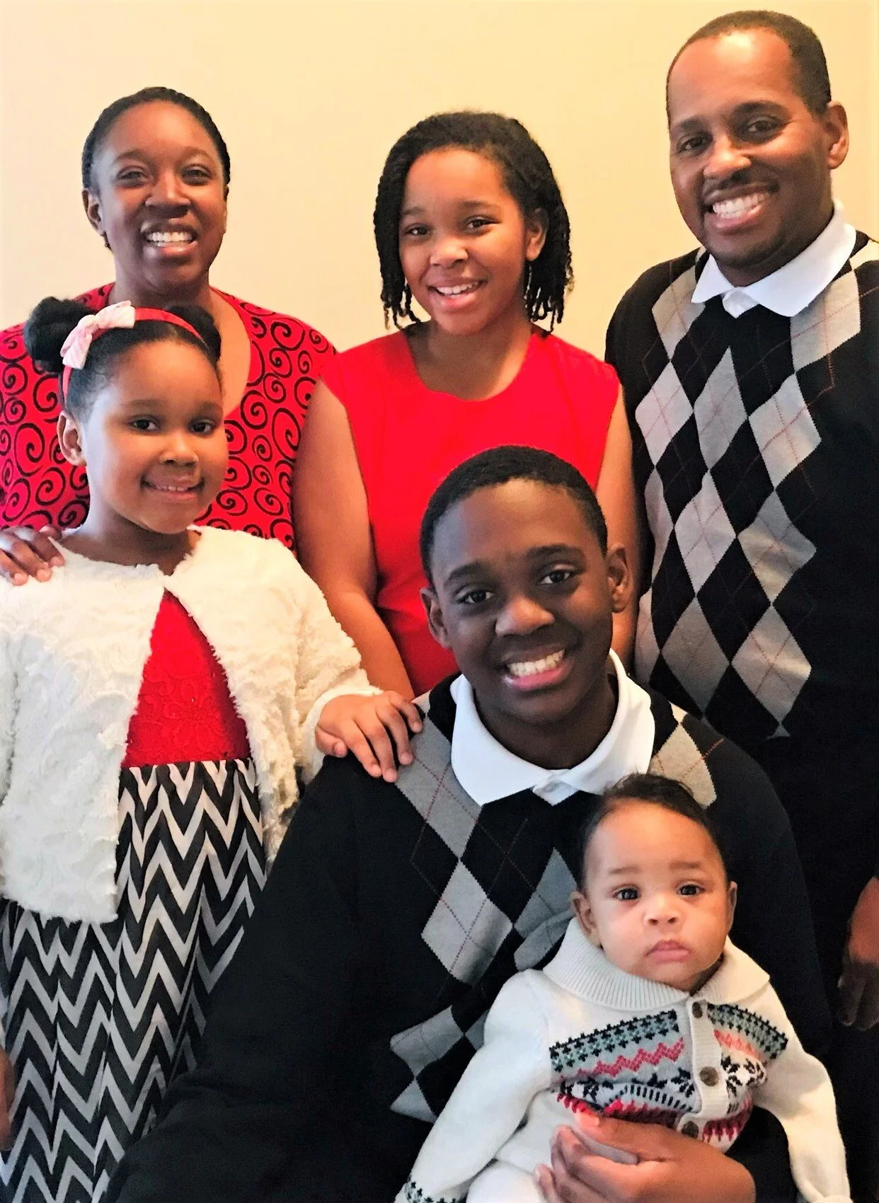 Record family pic 1.jpg