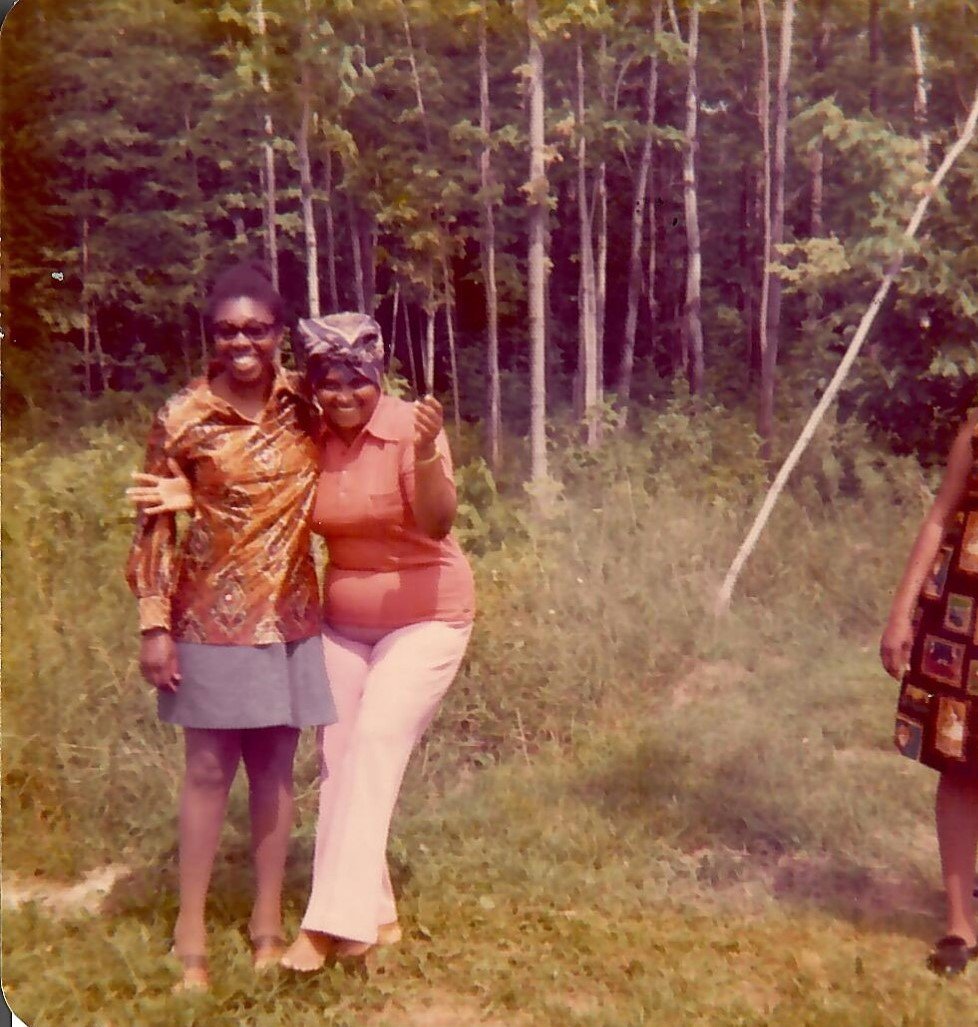 70s Picnic 3 (2).jpg