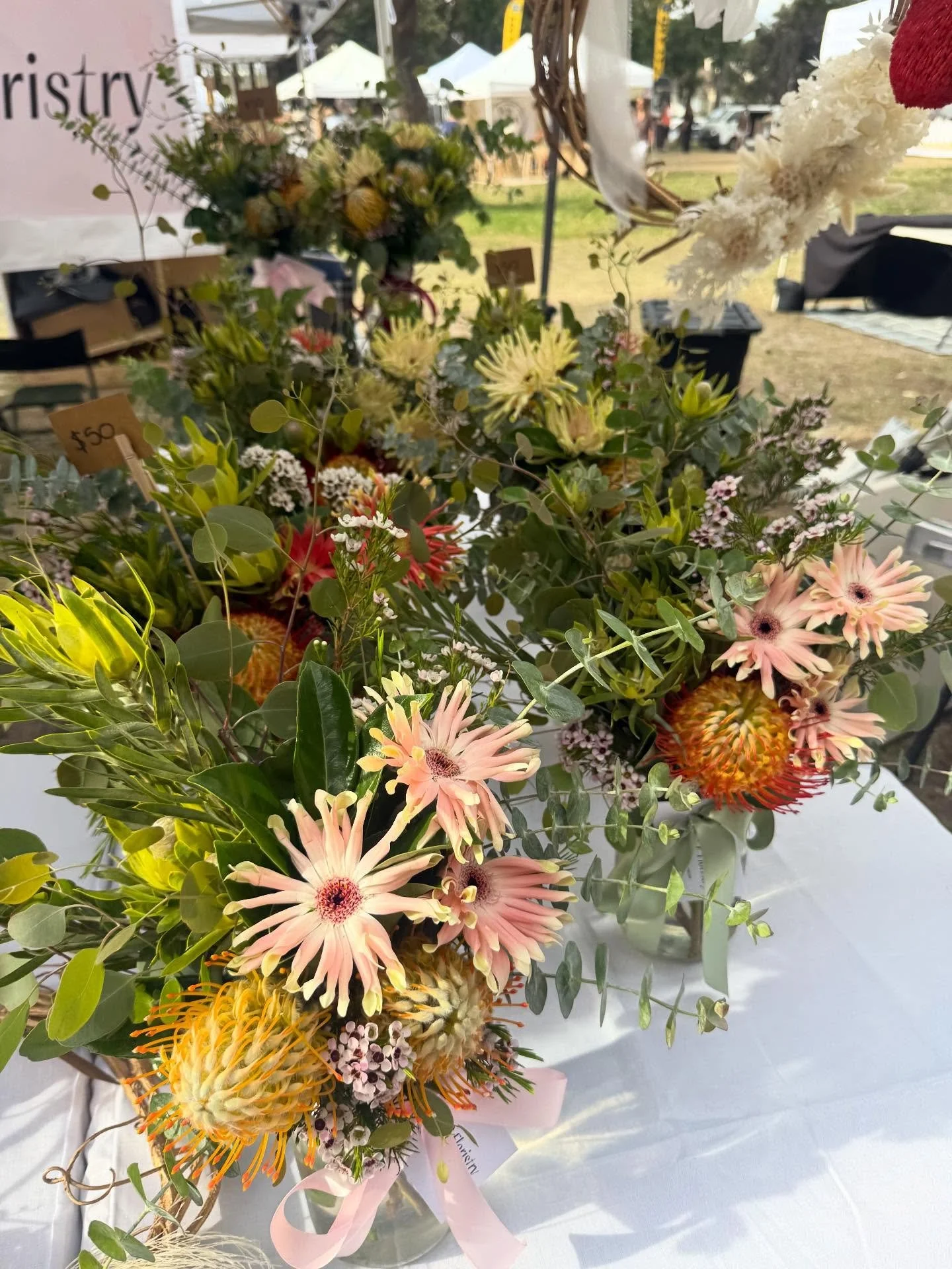 Our first market stall done and dusted 🌸
So lovely meeting you all and thank you endlessly to those who supported our little business 🤍
No more markets this year, but keep an eye out for 2026 dates.
Custom orders available with delivery from Bondi 