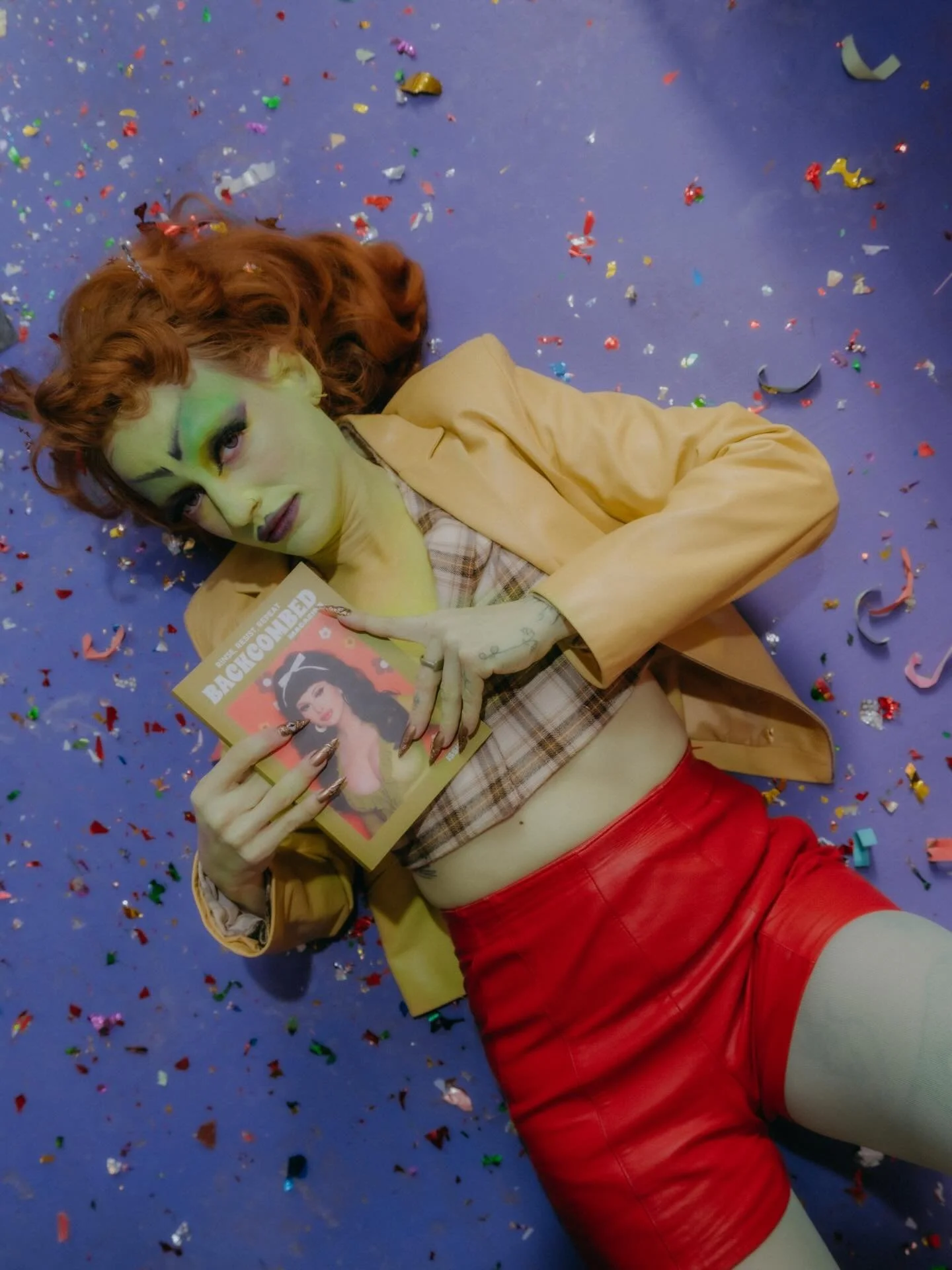 Rinse Resist Repeat 

📸 @niagphotography 
Hair and make up @whocutyourhair @addison_nyc 
Talent and Styling @lilne 
💅 @friskymariska 💛