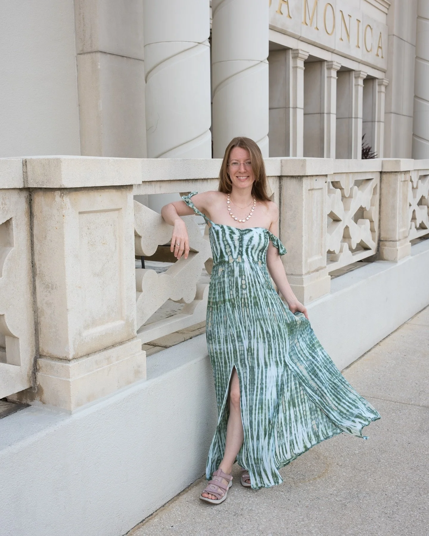 Eric had never been to St. Augustine, so we stopped for a couple days on the way to Charleston. We stayed at the cutest historic bed & breakfast with a balcony overlooking the courtyard. Around the corner, we ate at a delicious Greek & Polish