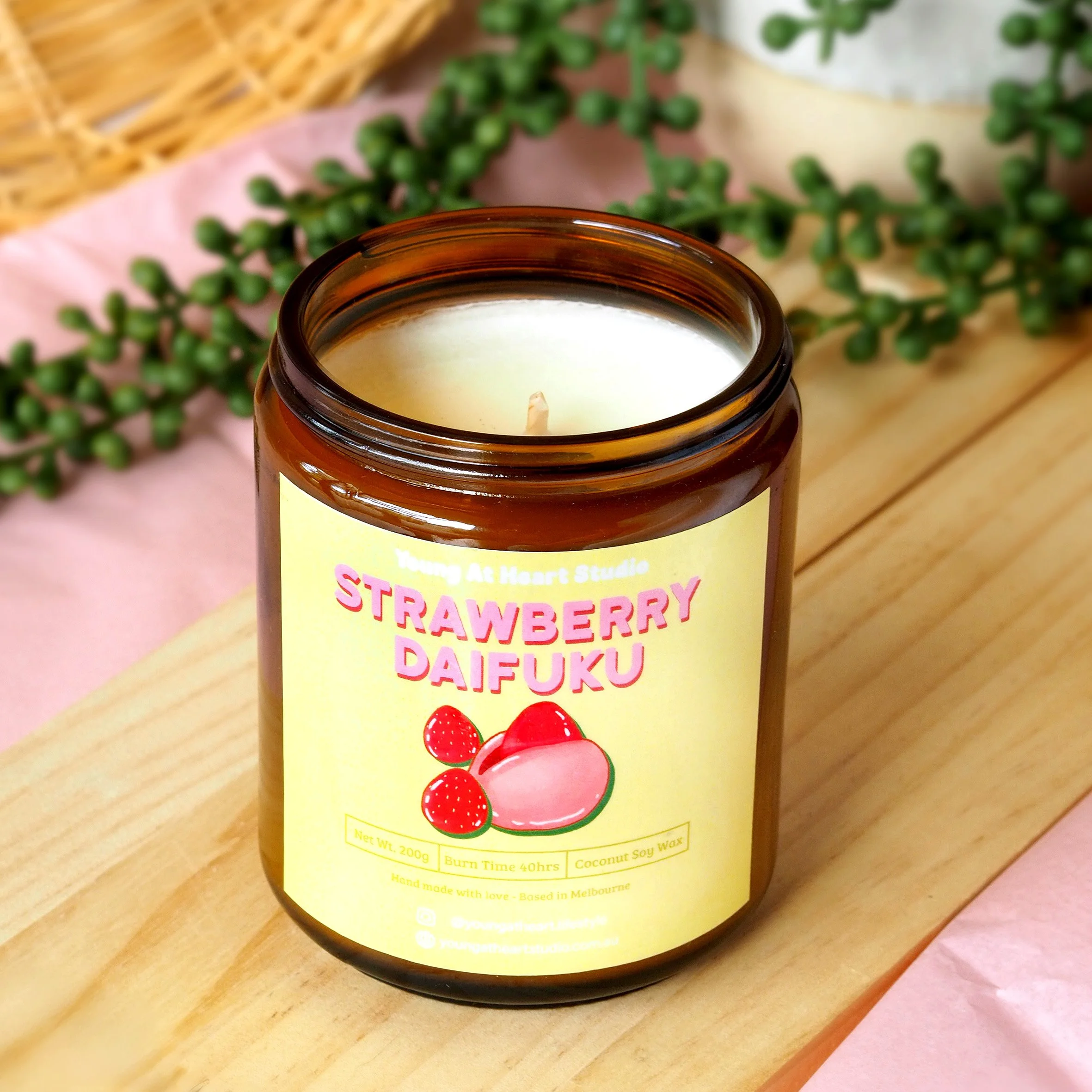 Strawberry Daifuku Candle