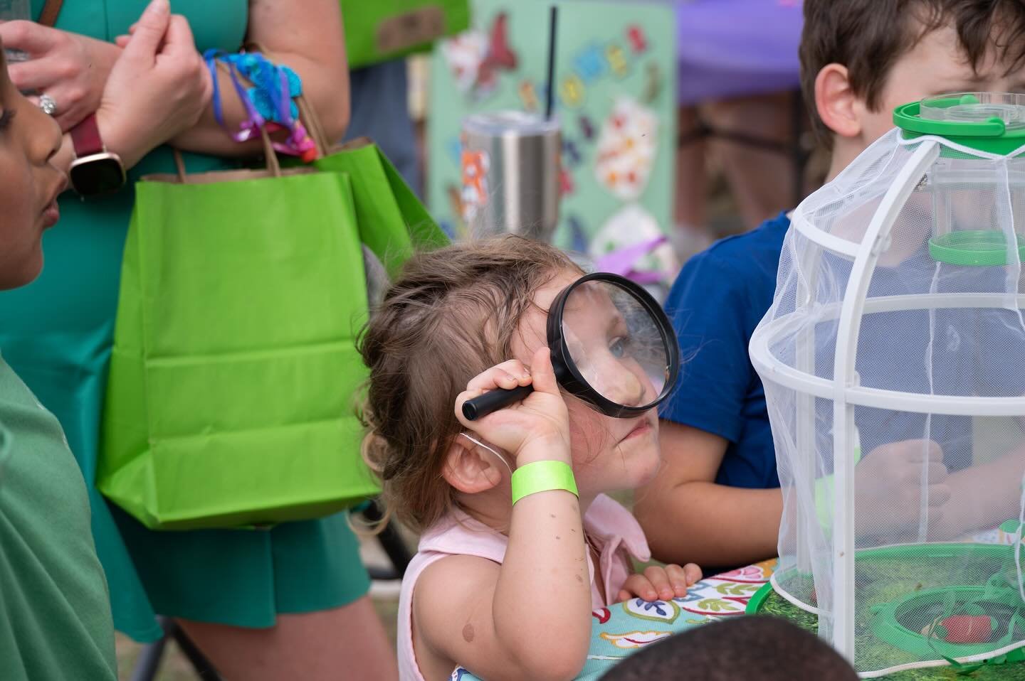 Stay curious!

#Photography #StreetPhotography #Color #Child #Event #Festival #ButterflyRelease #MagnifyingGlass #Curiosity #Kids #Girl #Photographer #CollegeStudent #UNF #Dothan #Traveling #Exploring #Alabama #ColorPhotography #Cute #Silly
