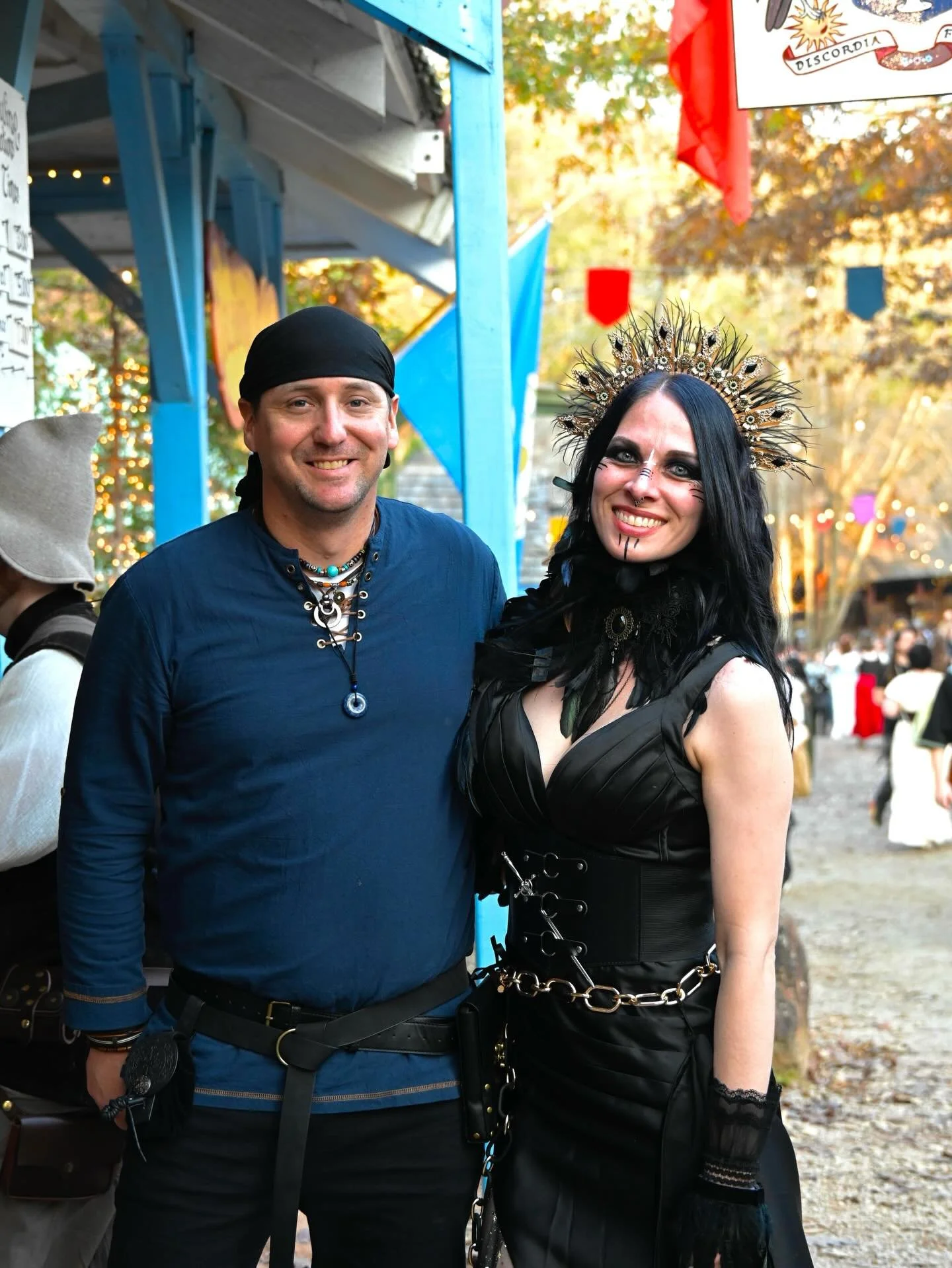 Part 1 of #GeorgiaRenaissanceFestival - if you see your photo, tell me which one and I'll send it to you! Thank you to everyone who let me take their picture :) This was so much fun!
.
.
.
Challenged myself with only lighting edits, too!