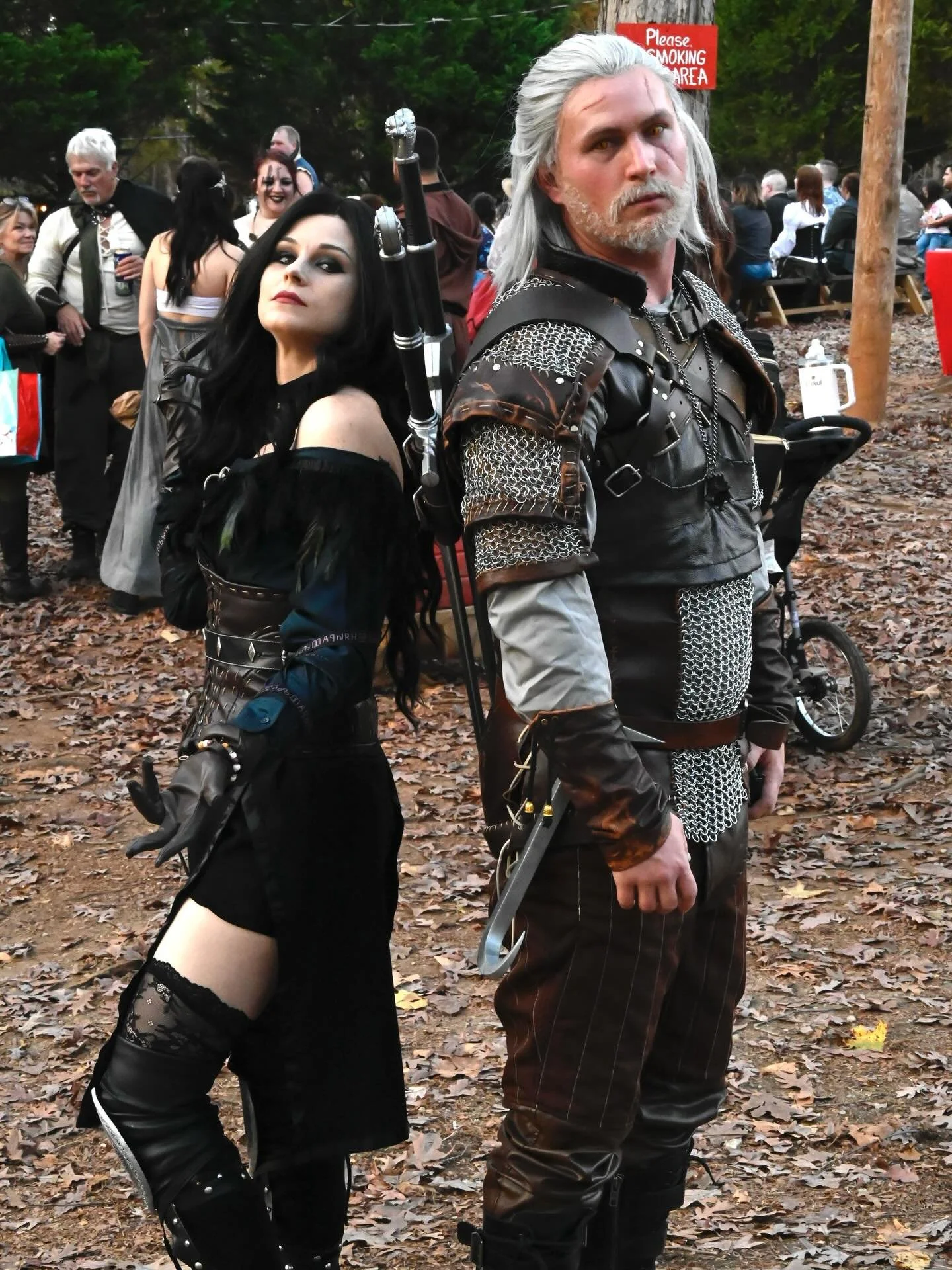 Part 2 of #GeorgiaRenaissanceFestival - if you see your photo, tell me which one and I'll send it to you! Thank you to everyone who let me take their picture :) This was so much fun!
.
.
.
Challenged myself with only lighting edits, too!