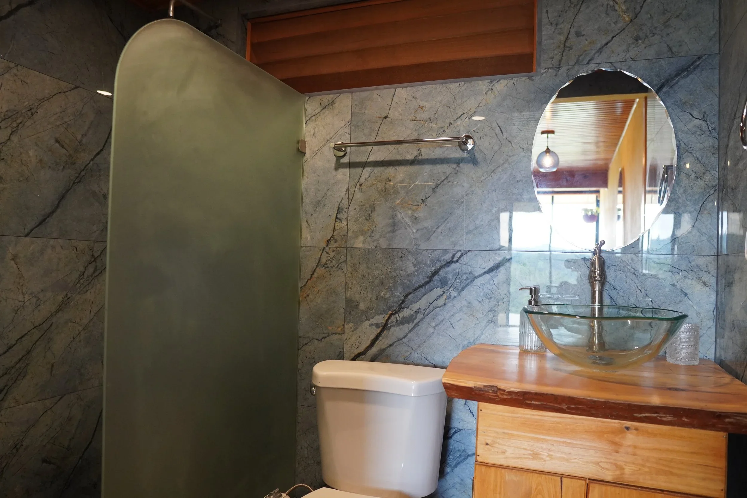 Facilities_Finca_M_lama_061.webp