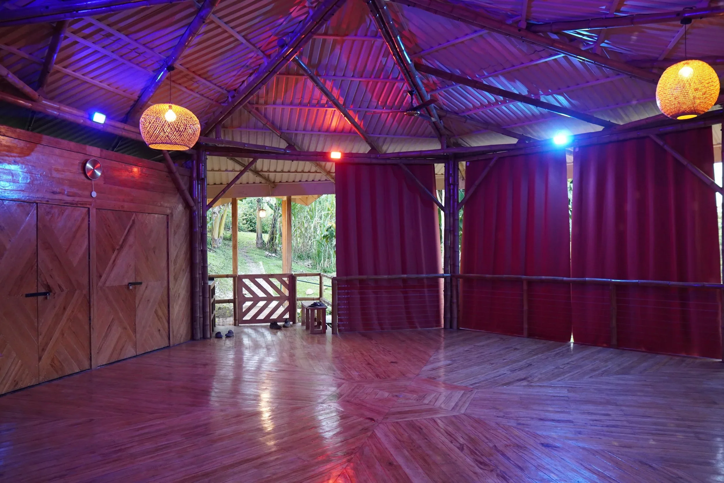 Day_Visits_Facility_Rental_Finca_M_lama_041.webp