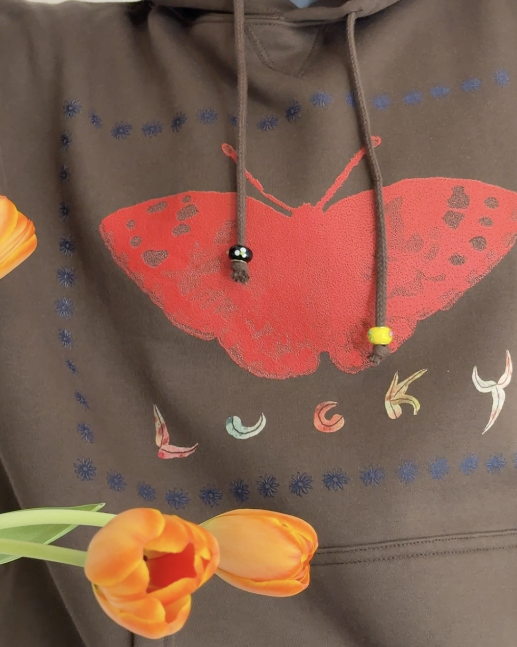 Hoodie_Detail.png