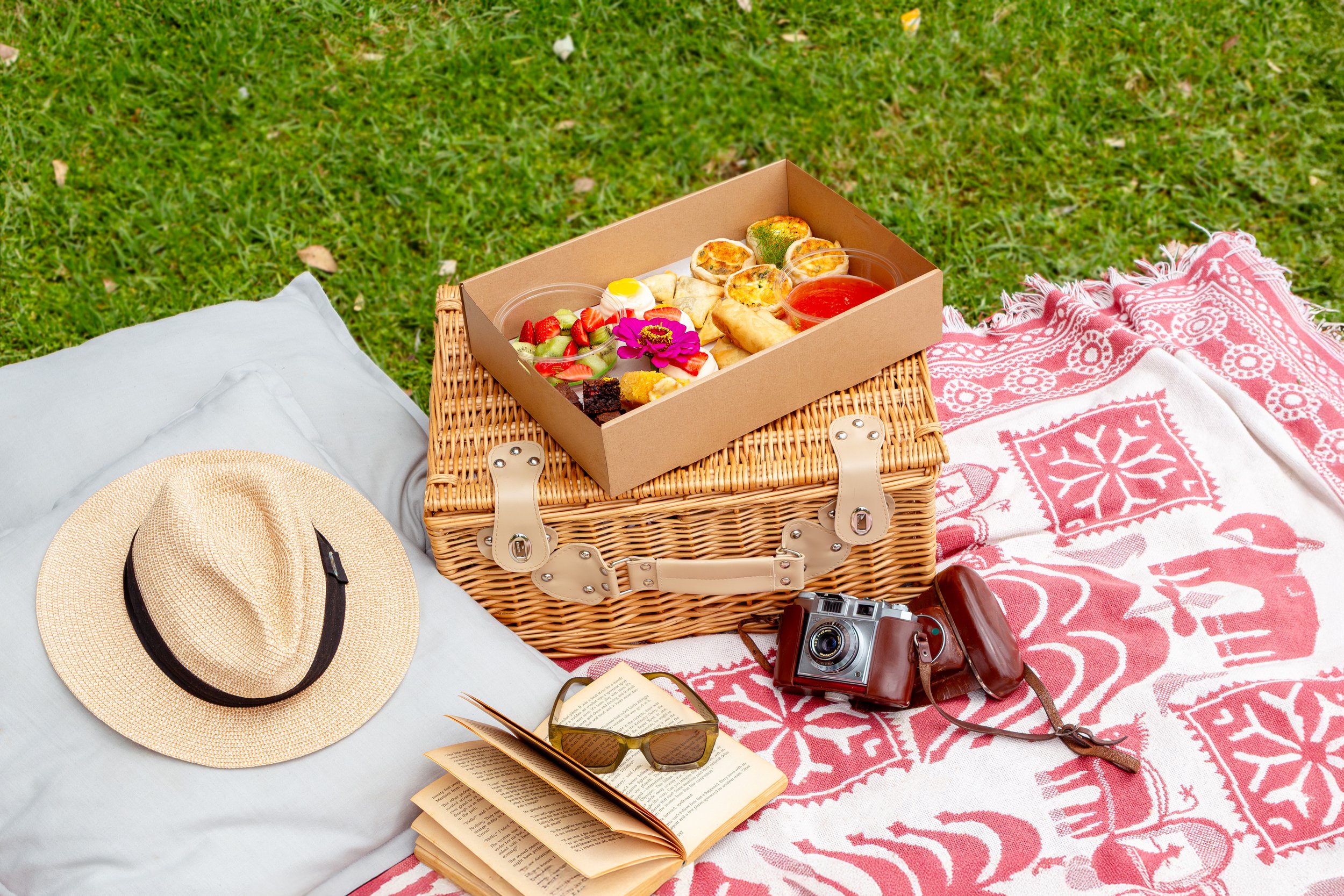 Copy of Miko Picnic Boxes 1 (1).jpg