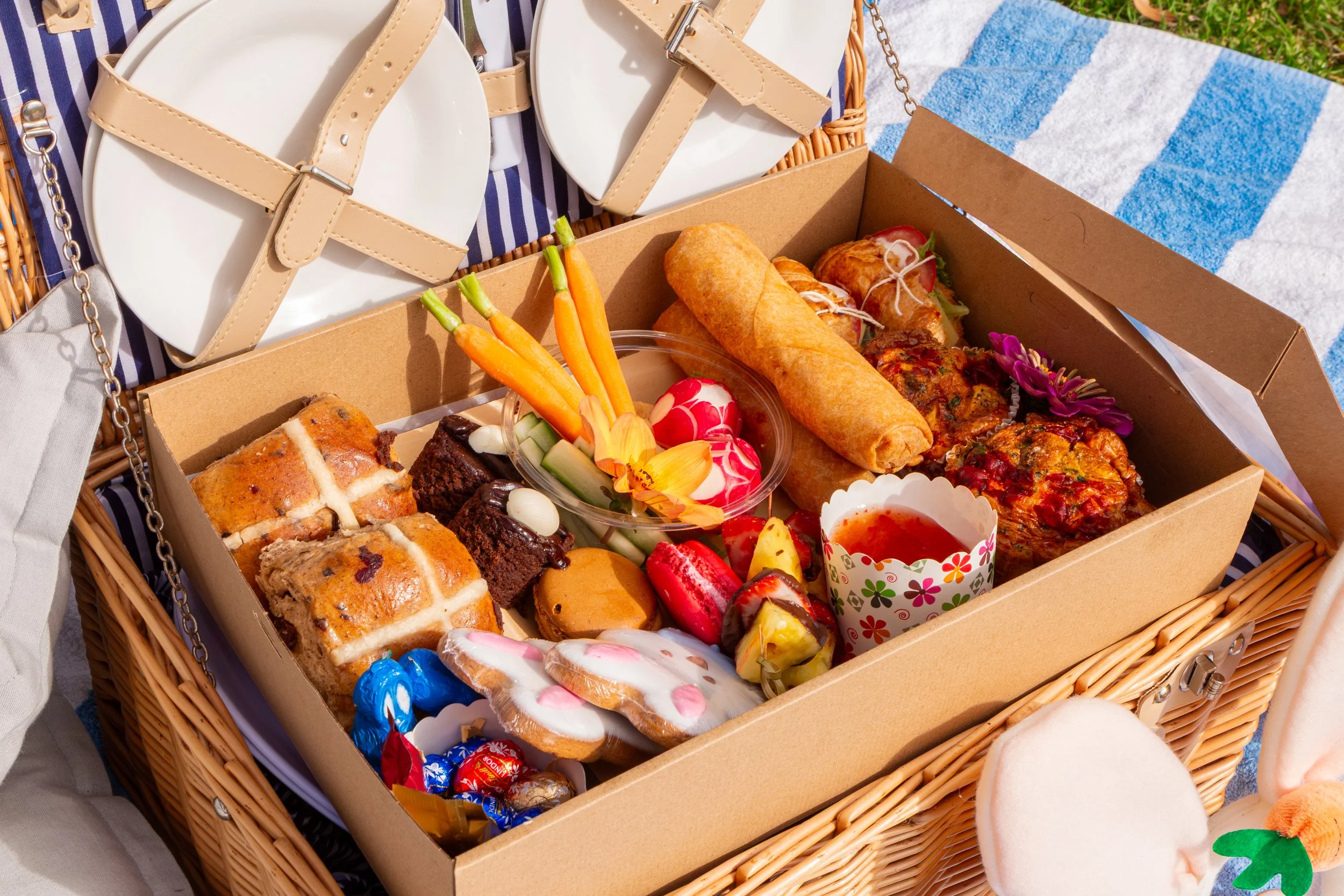 Miko Easter Picnic Box-9.jpg