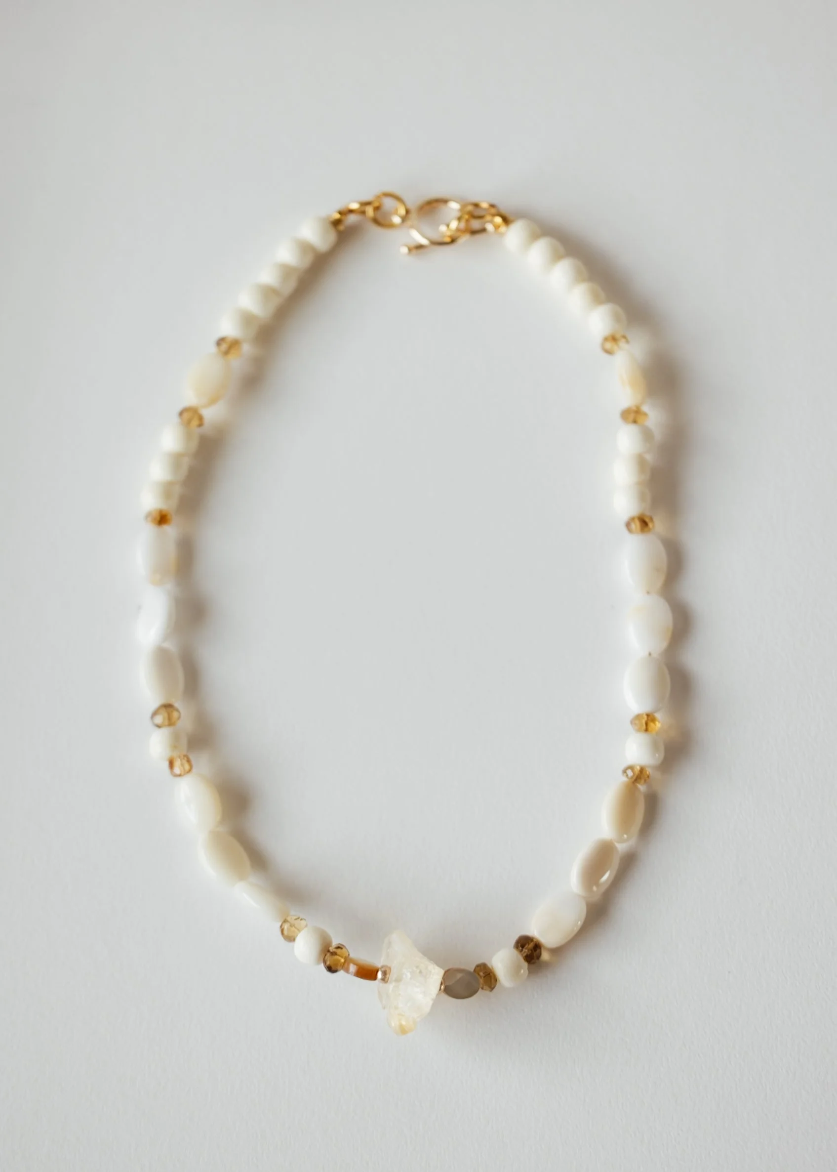 August Jewelry-14.jpg