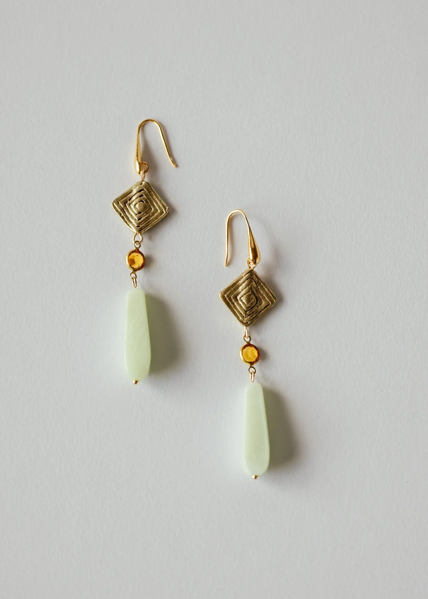 August Jewelry-11.jpg