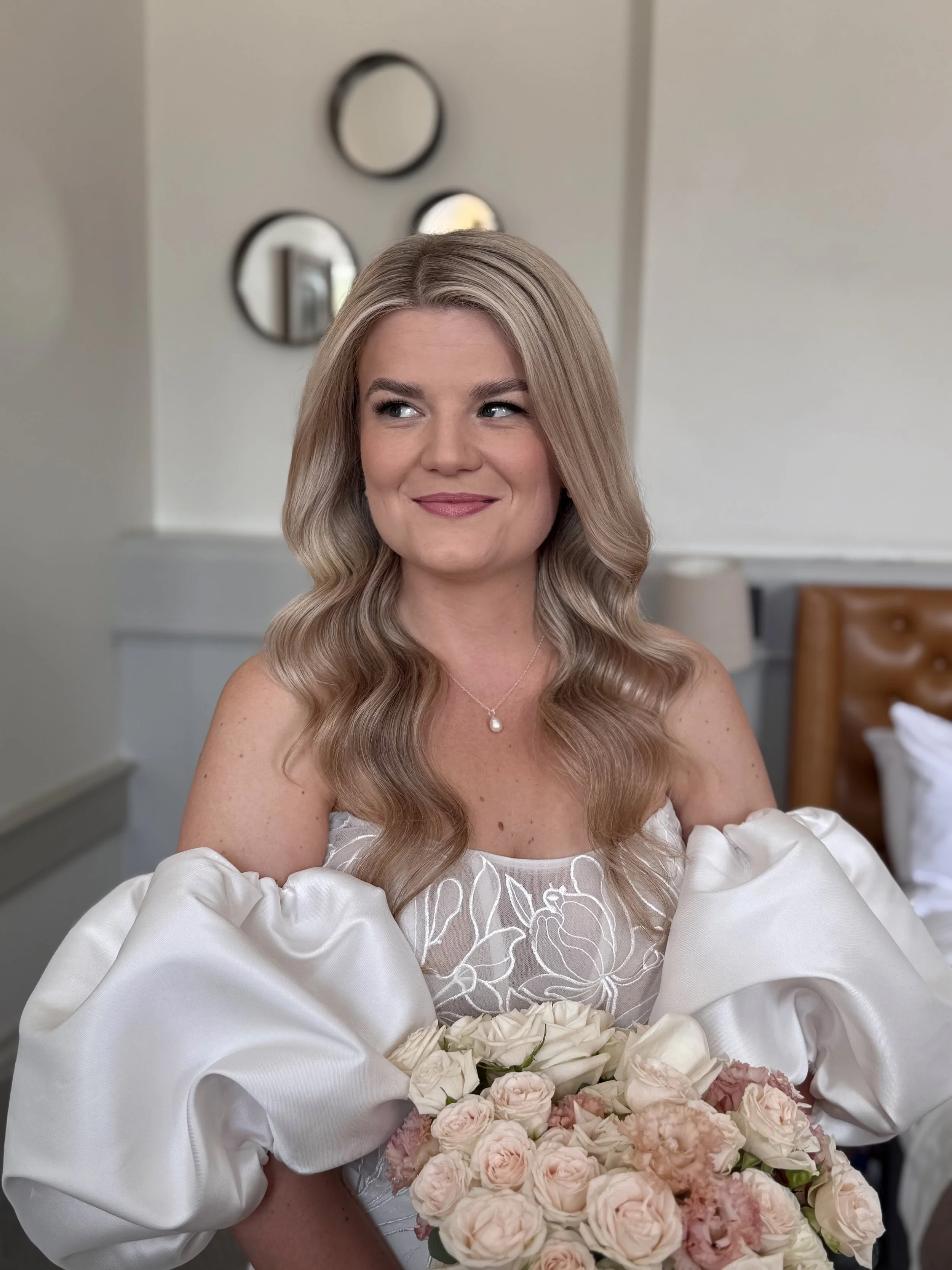 Complete bridal hollywood waves look