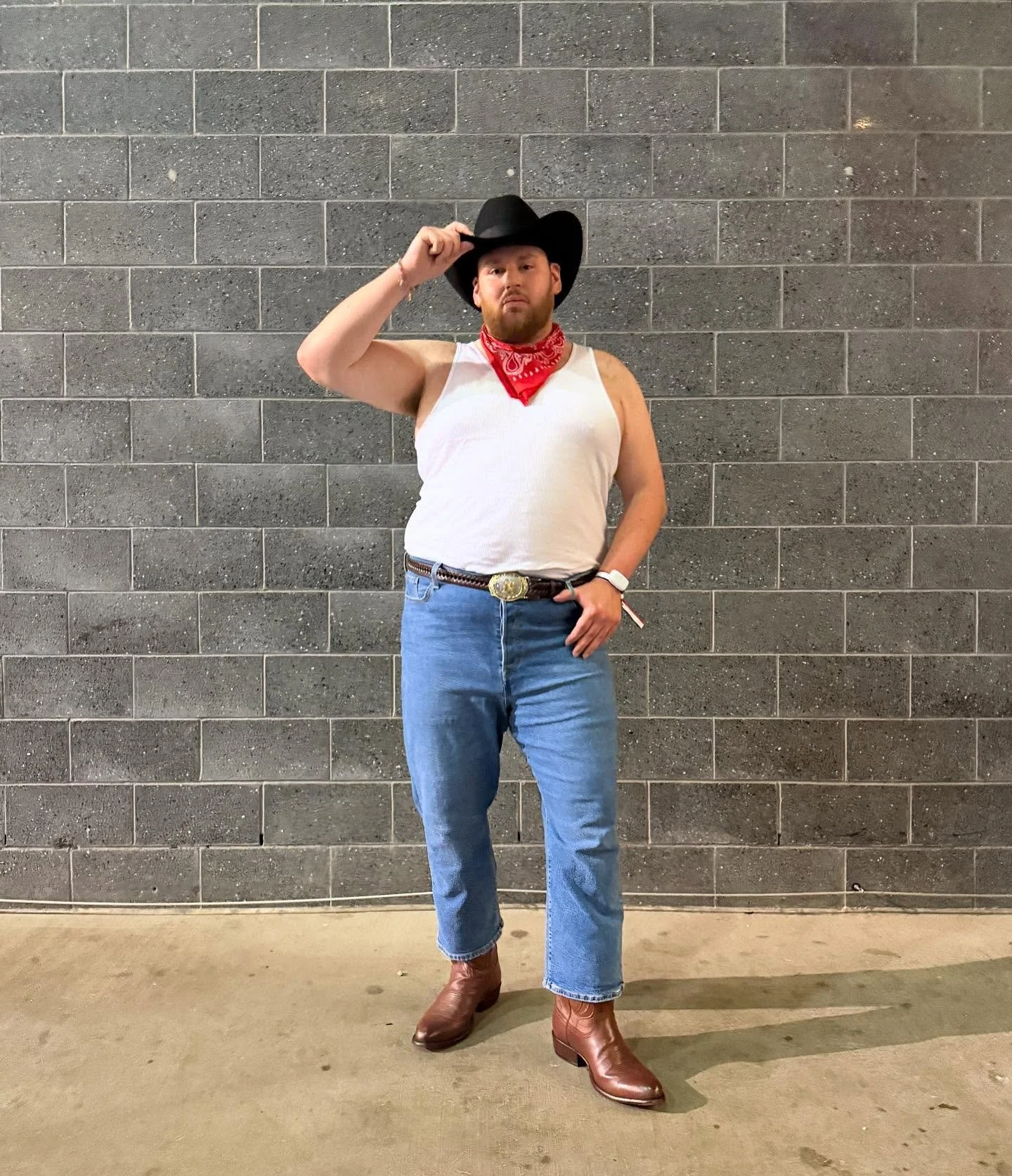 look at that horse 🤠🇺🇸🐝