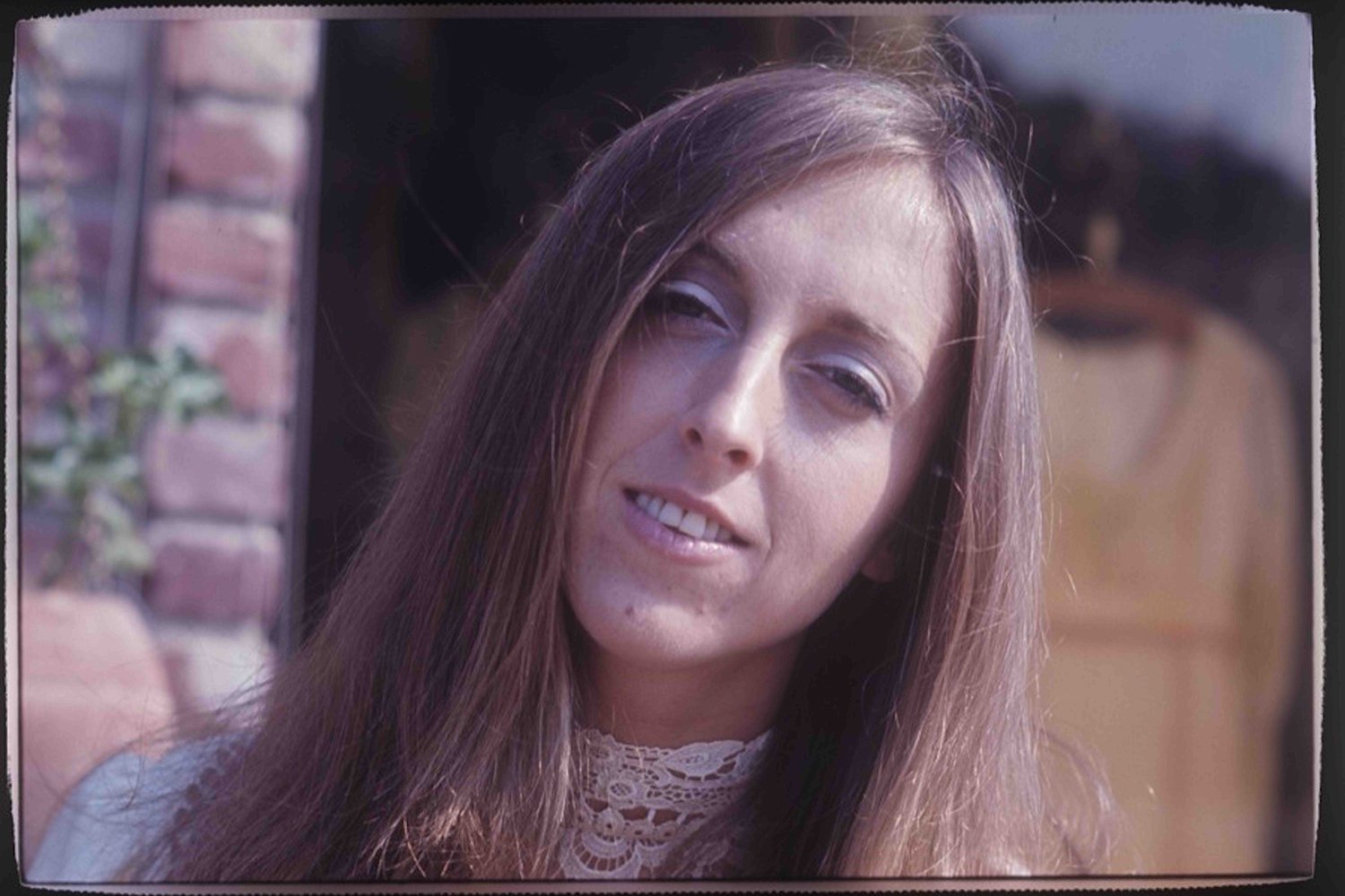 25A-JudeeSill-Aug1971_2x3_300dpi copy.jpg