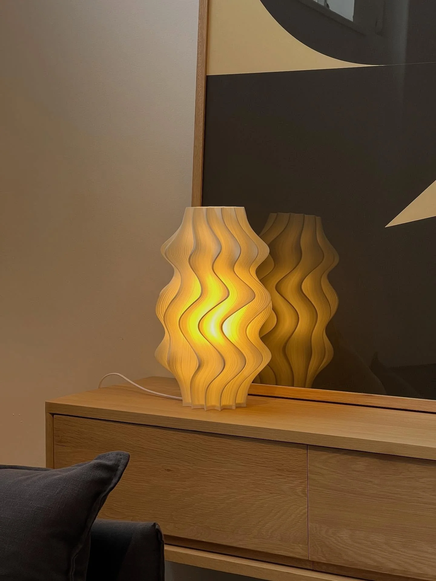 The Iris lamp by Namami Studio showcases innovative 3D printing with biodegradable plant-based materials.

#MelbourneMade