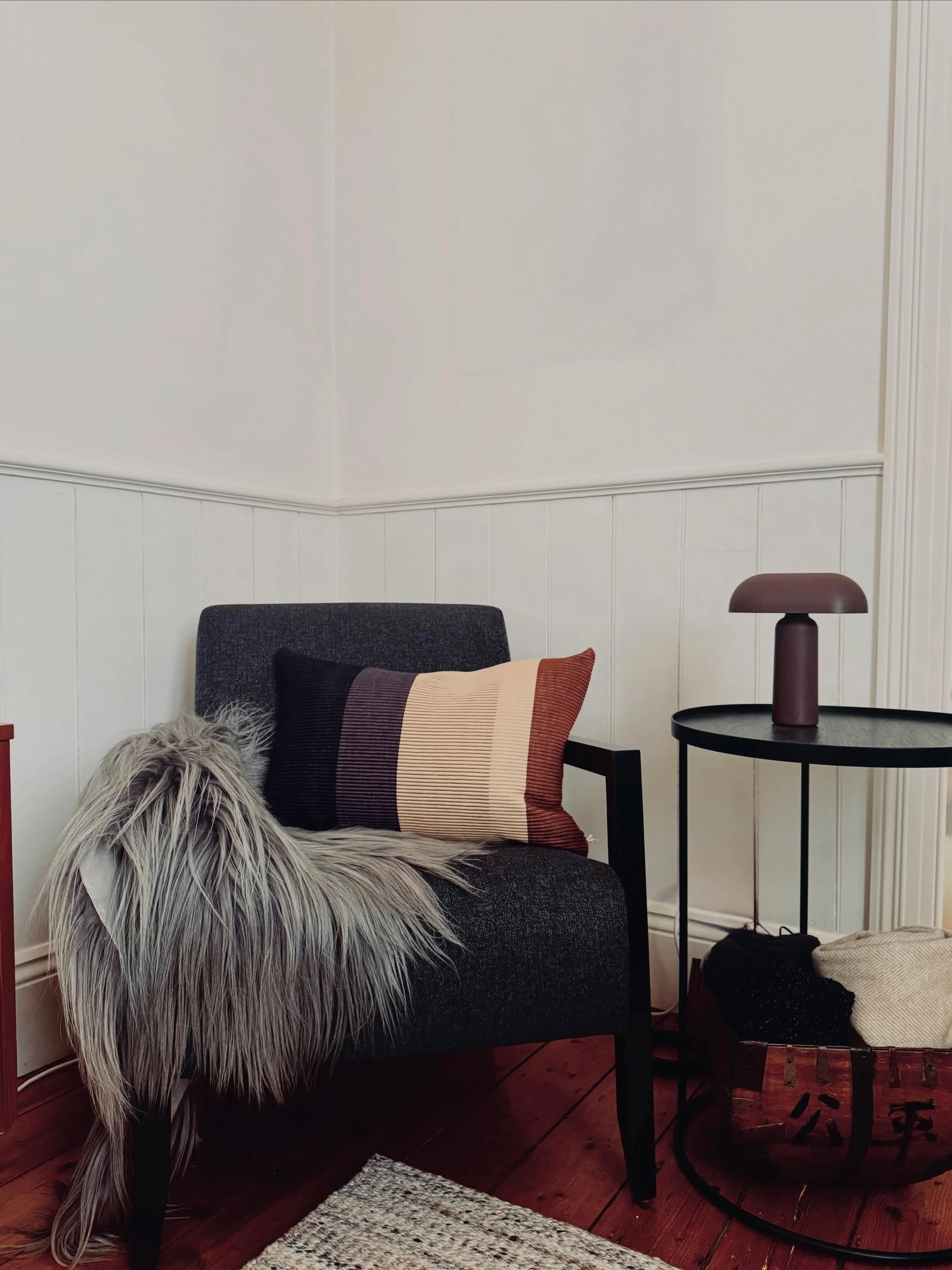 A quiet corner to read, knit, unwind or drift away. Made to order in your choice of fabric, for a look that&rsquo;s uniquely yours.

Linus Armchair.
#madeinmelbourne